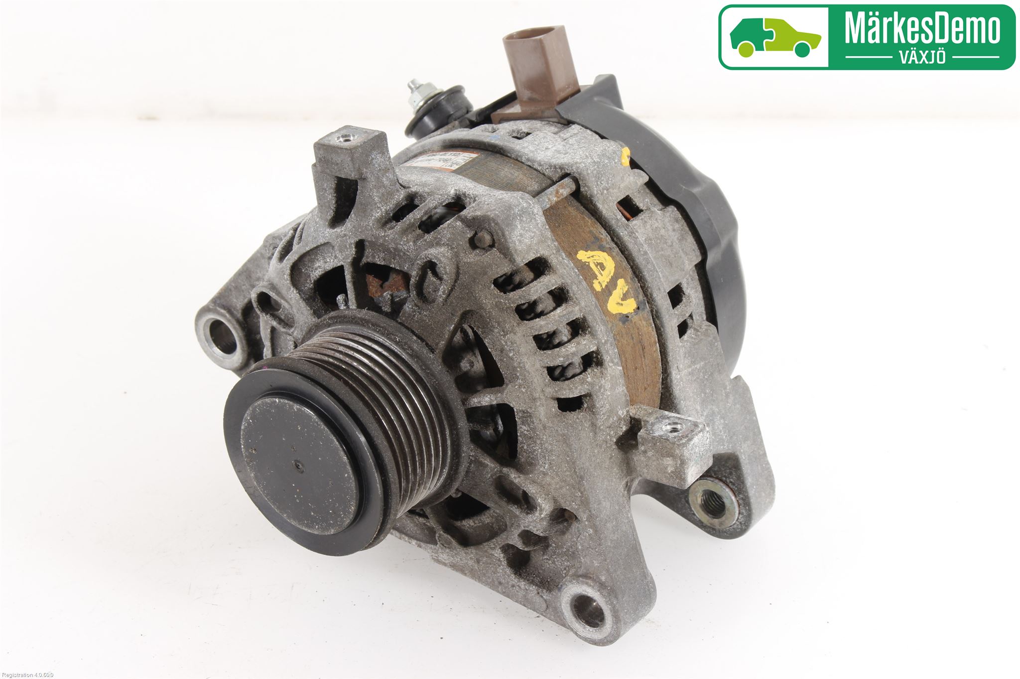 Toyota HILUX 16- Dynamo