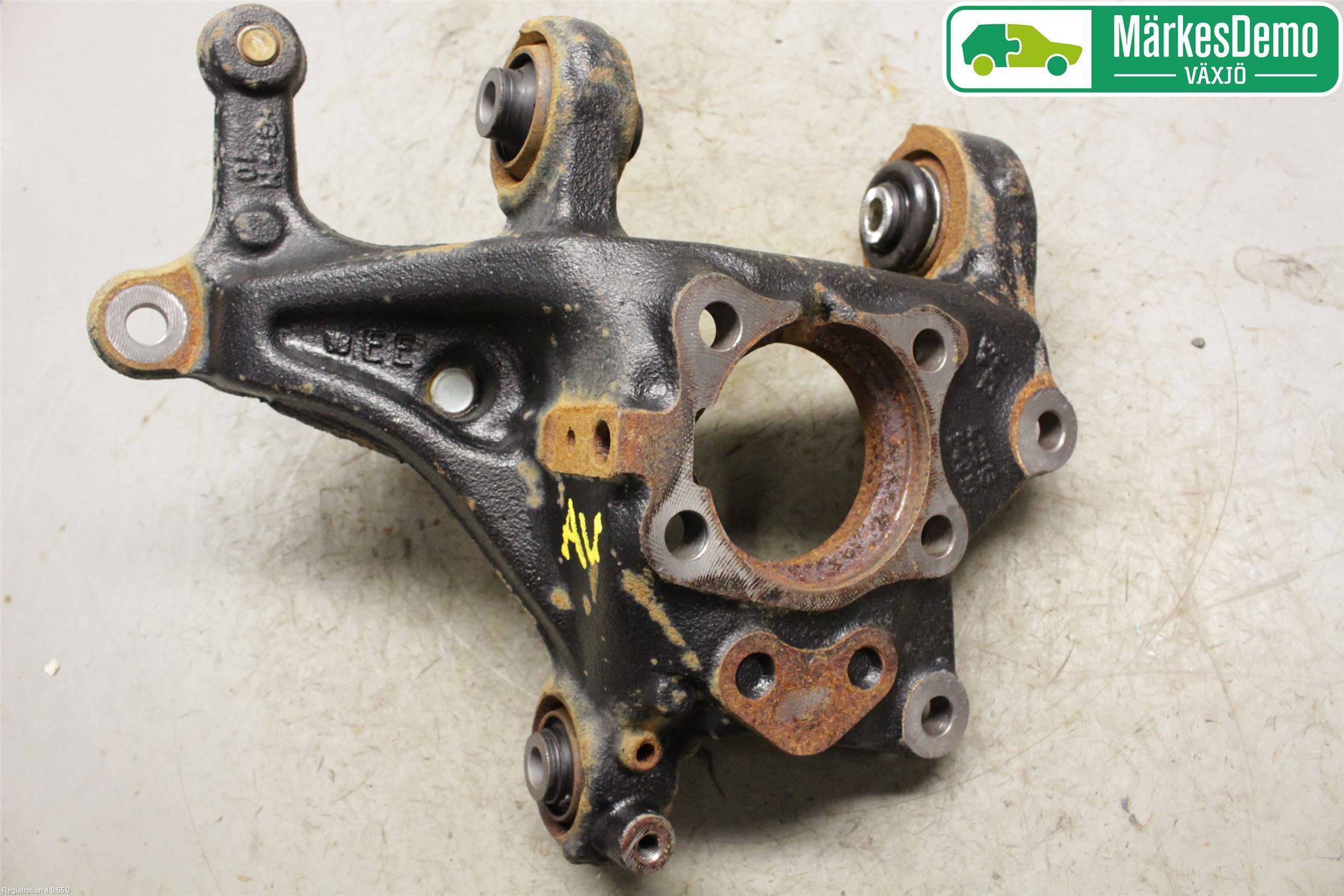 Toyota C-HR 16-23 Spindel Hb