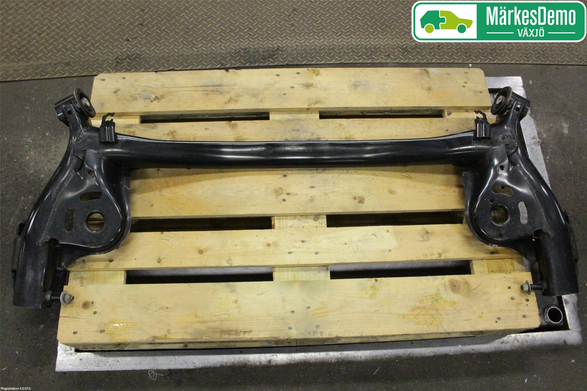 Suzuki SX4 S-CROSS 14-21 Bakaksel Feste Travers-Ramme