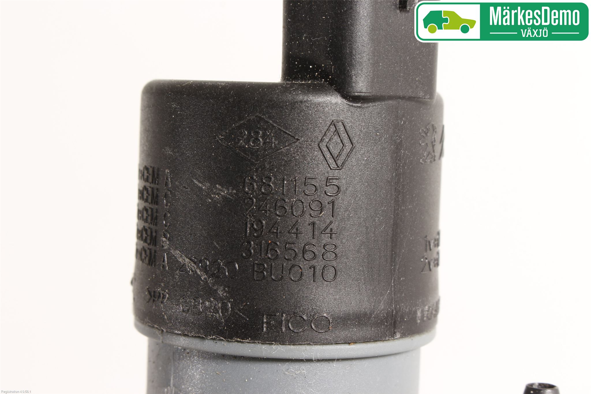 Nissan QASHQAI 14-17 Spylerpumpe Frontrute