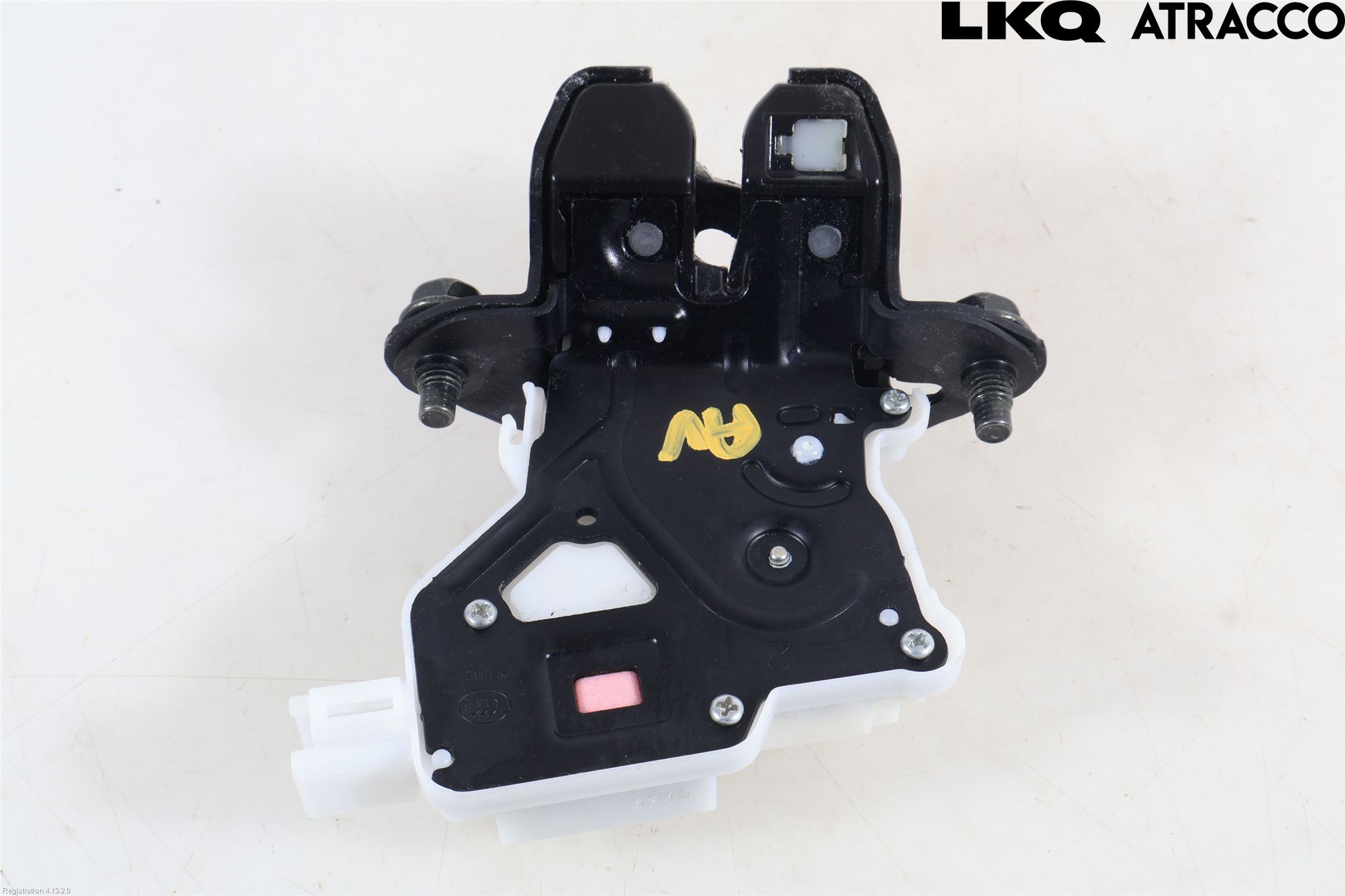 Nissan QASHQAI 17-21 Bakluke-Lokk Låsekasse
