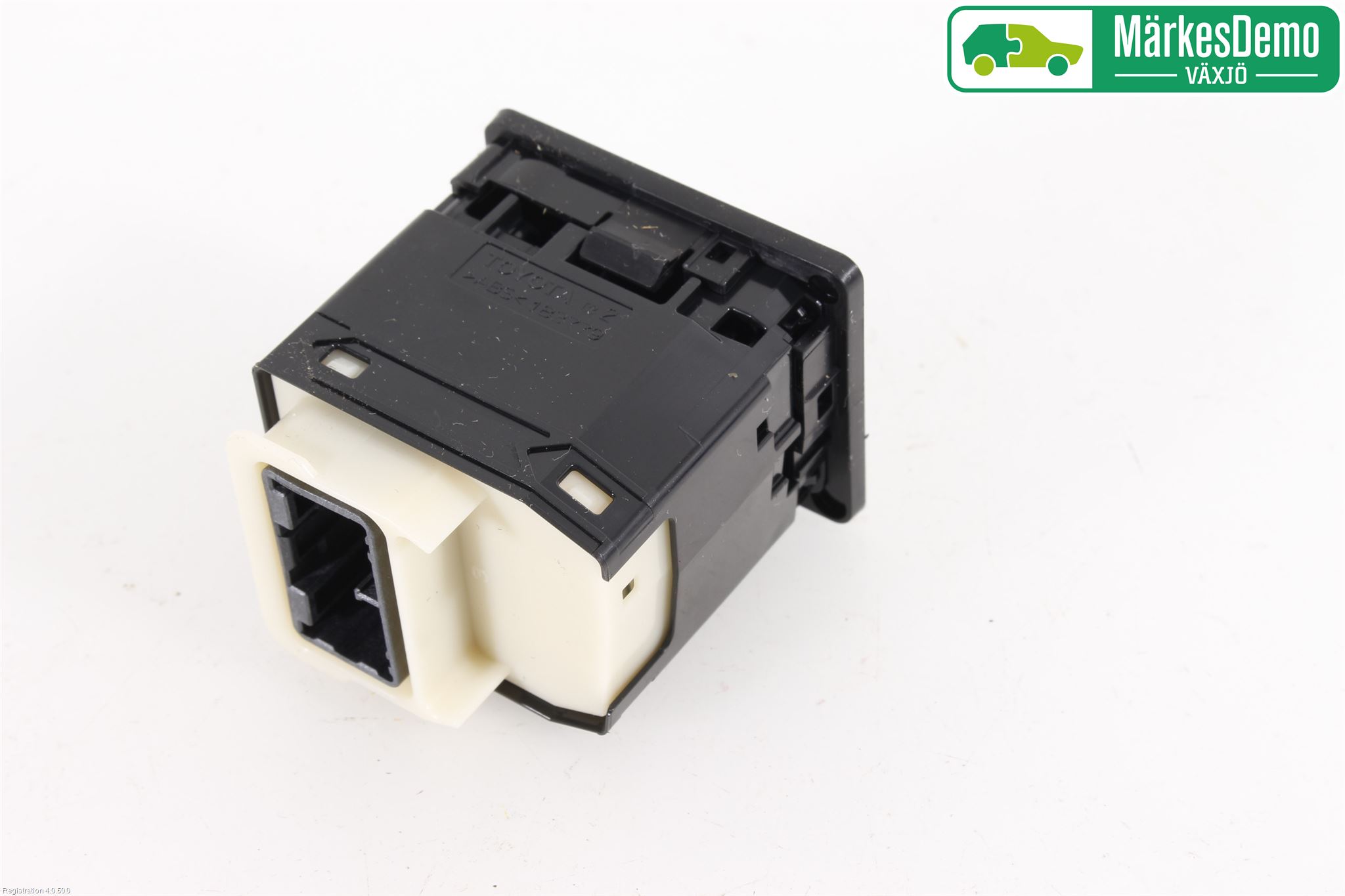 Toyota YARIS XP130 15-20 Bryter Speil