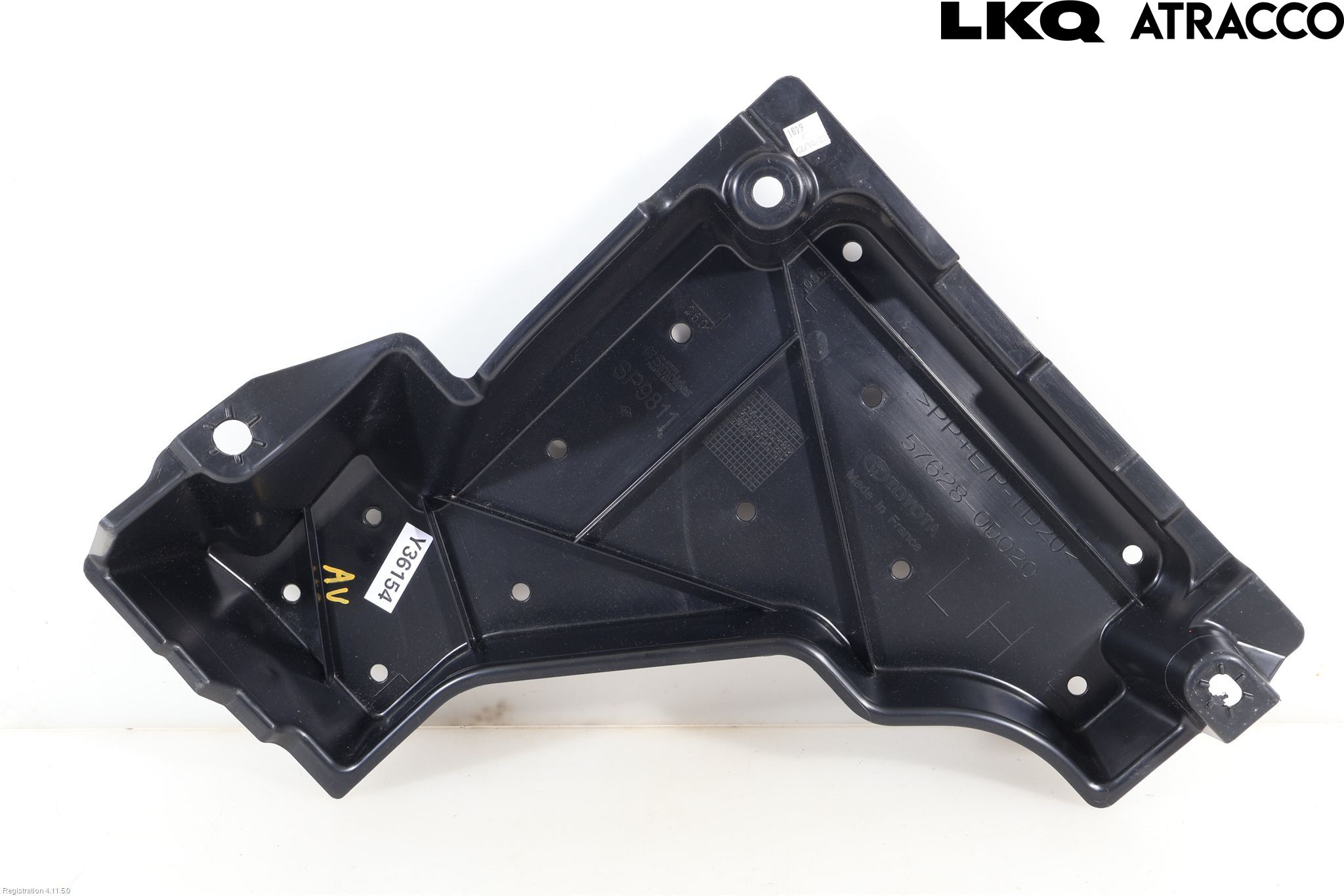 Toyota YARIS CROSS XP21 21- Bunnplate U Motor-Gear-Dørk