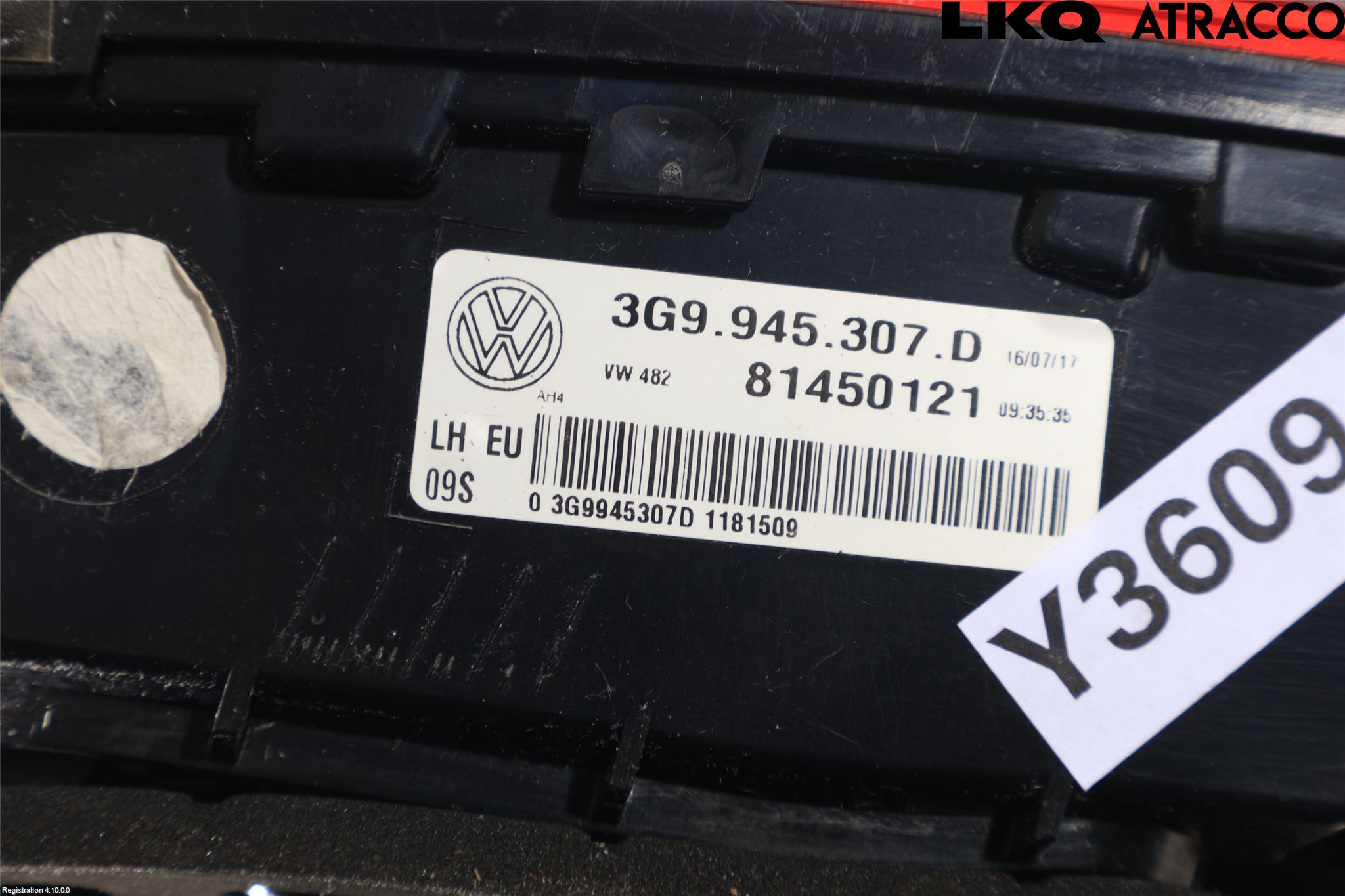 Volkswagen VW PASSAT 15-19 Baklykt Venstre  På Luke(Indre