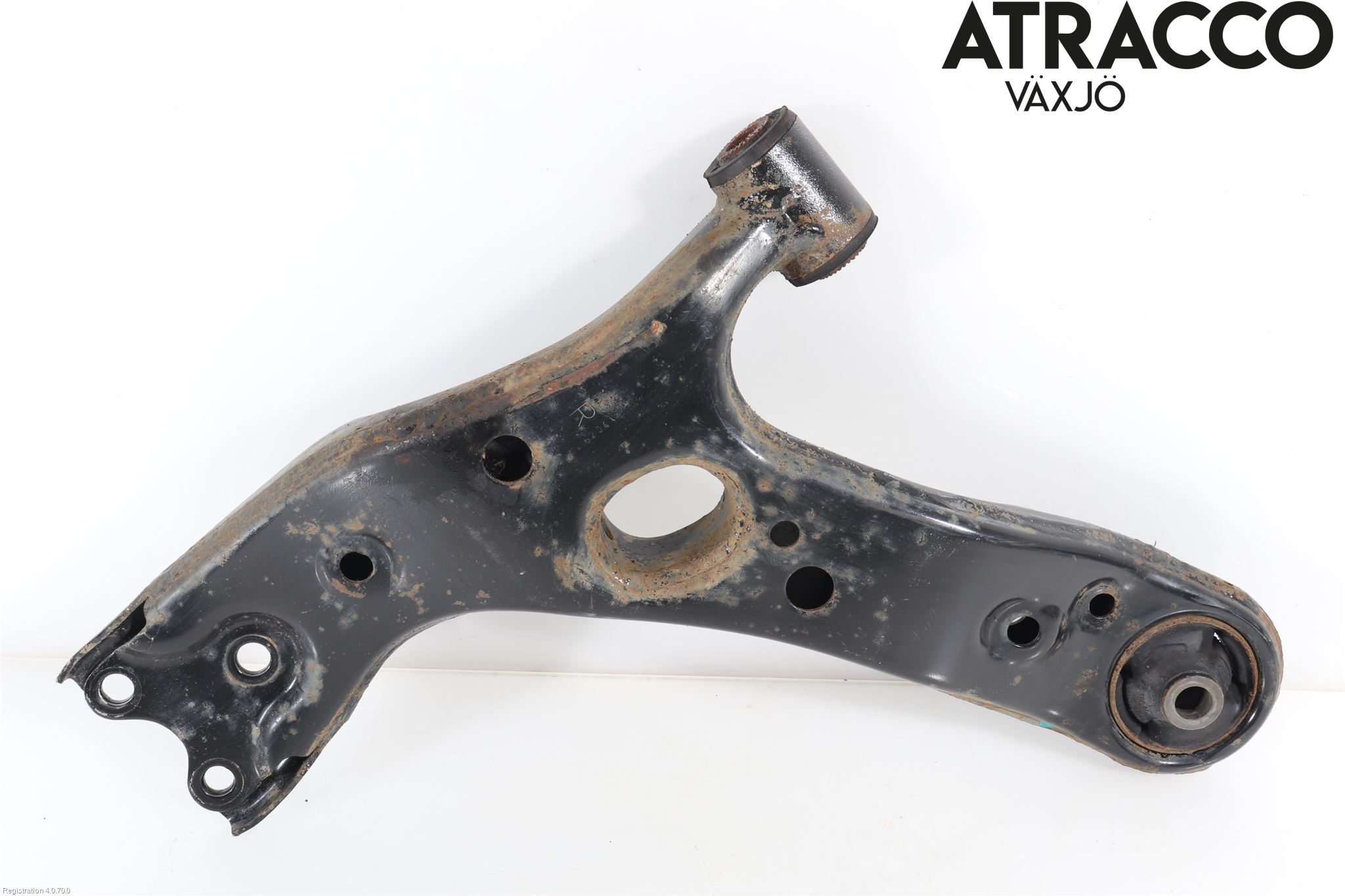 Toyota AURIS 13-19 Bærearm Foran Høyre Nedre