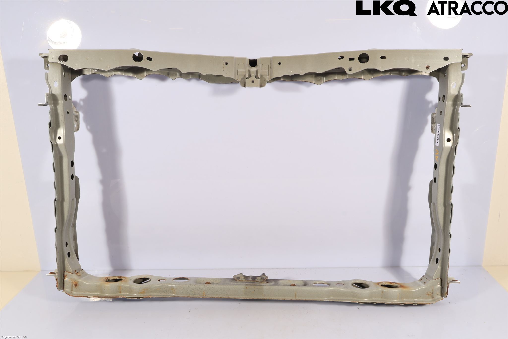 Toyota AURIS 13-19 Frontstykke-Boks