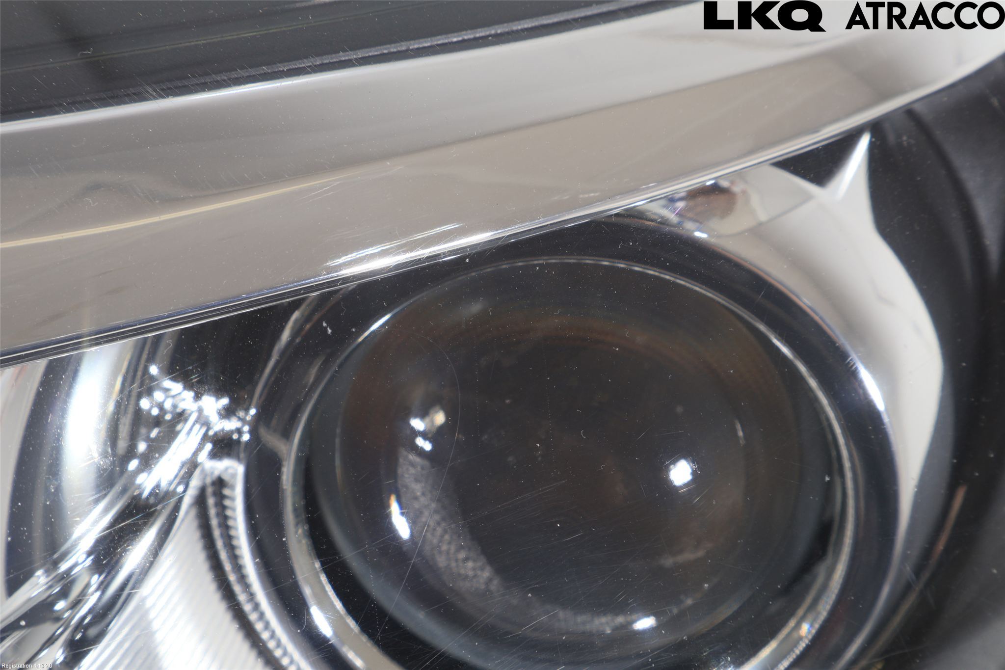 Toyota YARIS XP130 15-20 Frontlykt Venstre