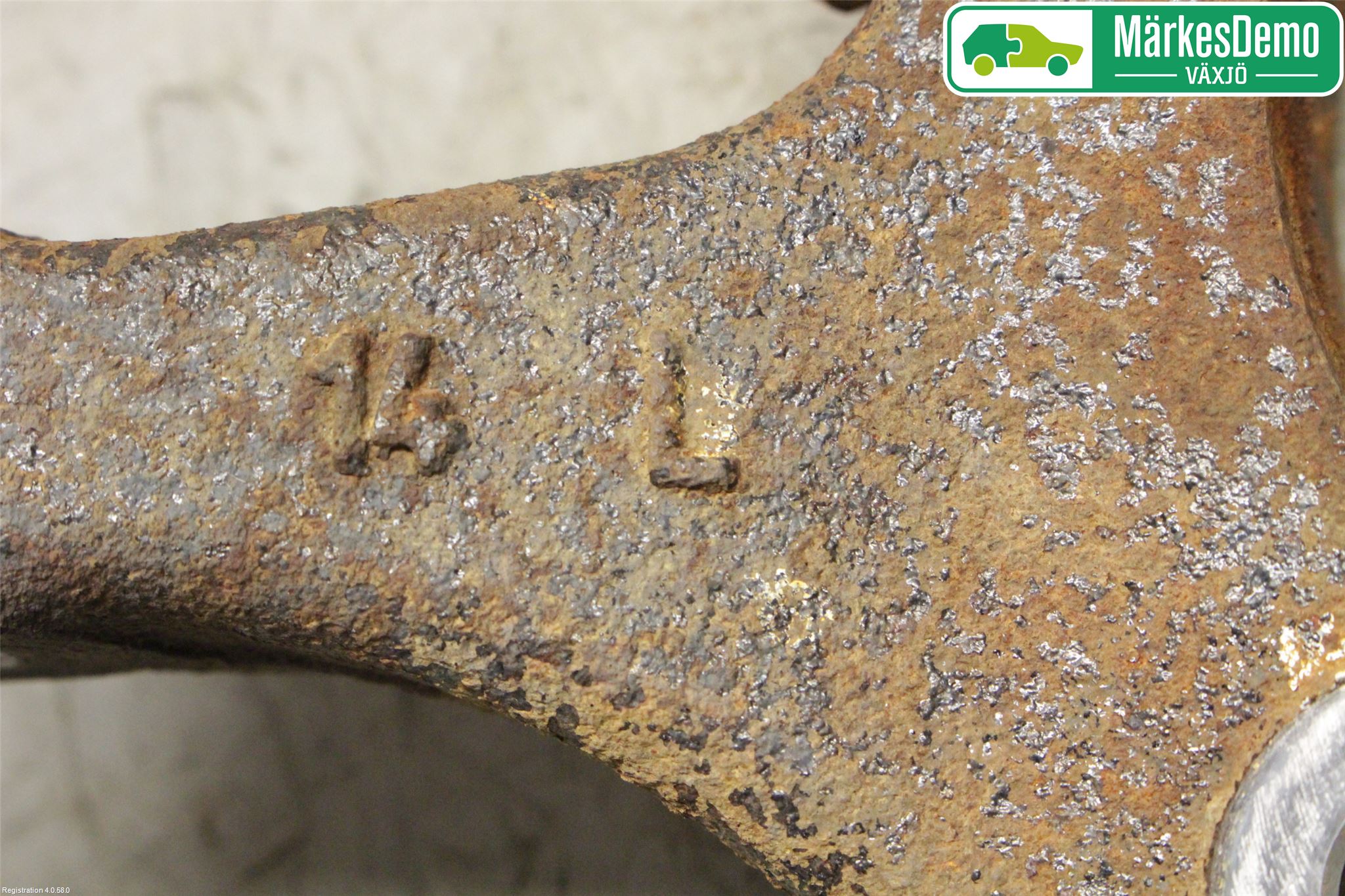 Toyota RAV4 13-18 Spindel Vf