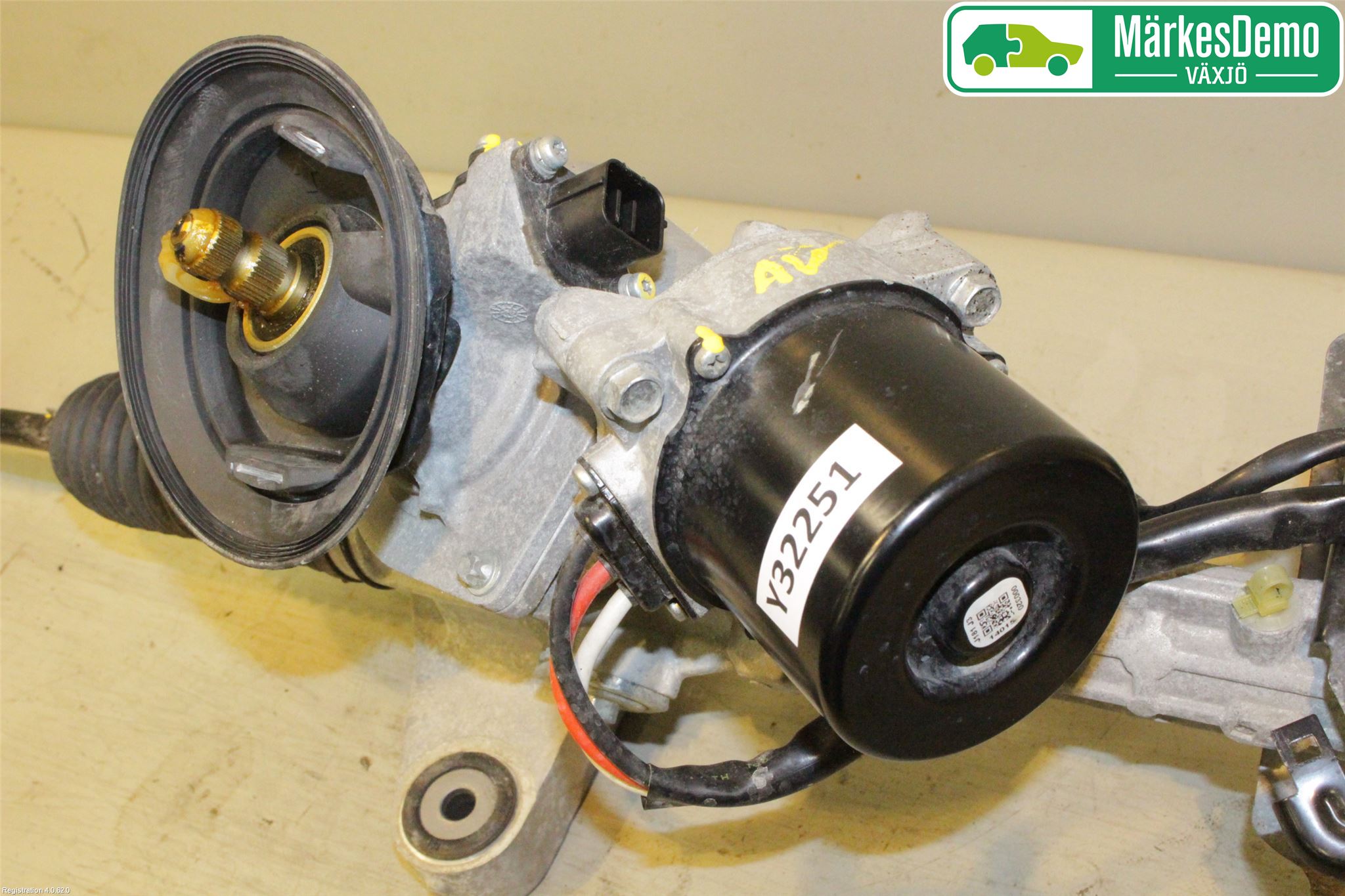 Honda CR-V 13-18 Servo Snekke - Tannstang