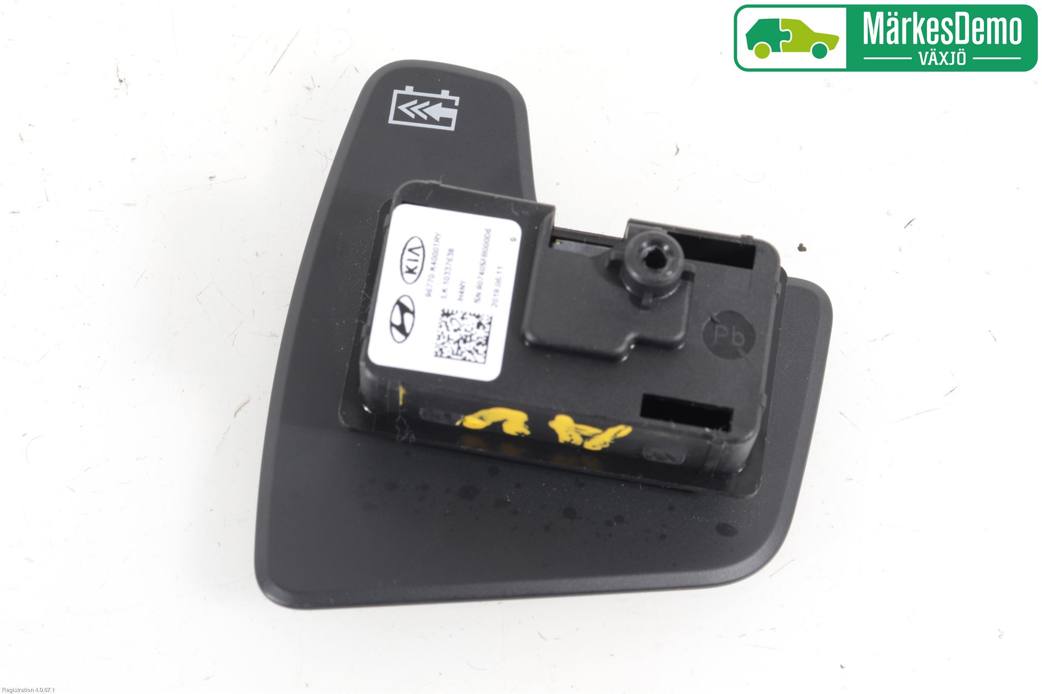 Hyundai KONA/ELECTRIC OS 18-23 Bryter Ratt Radio-Stereo