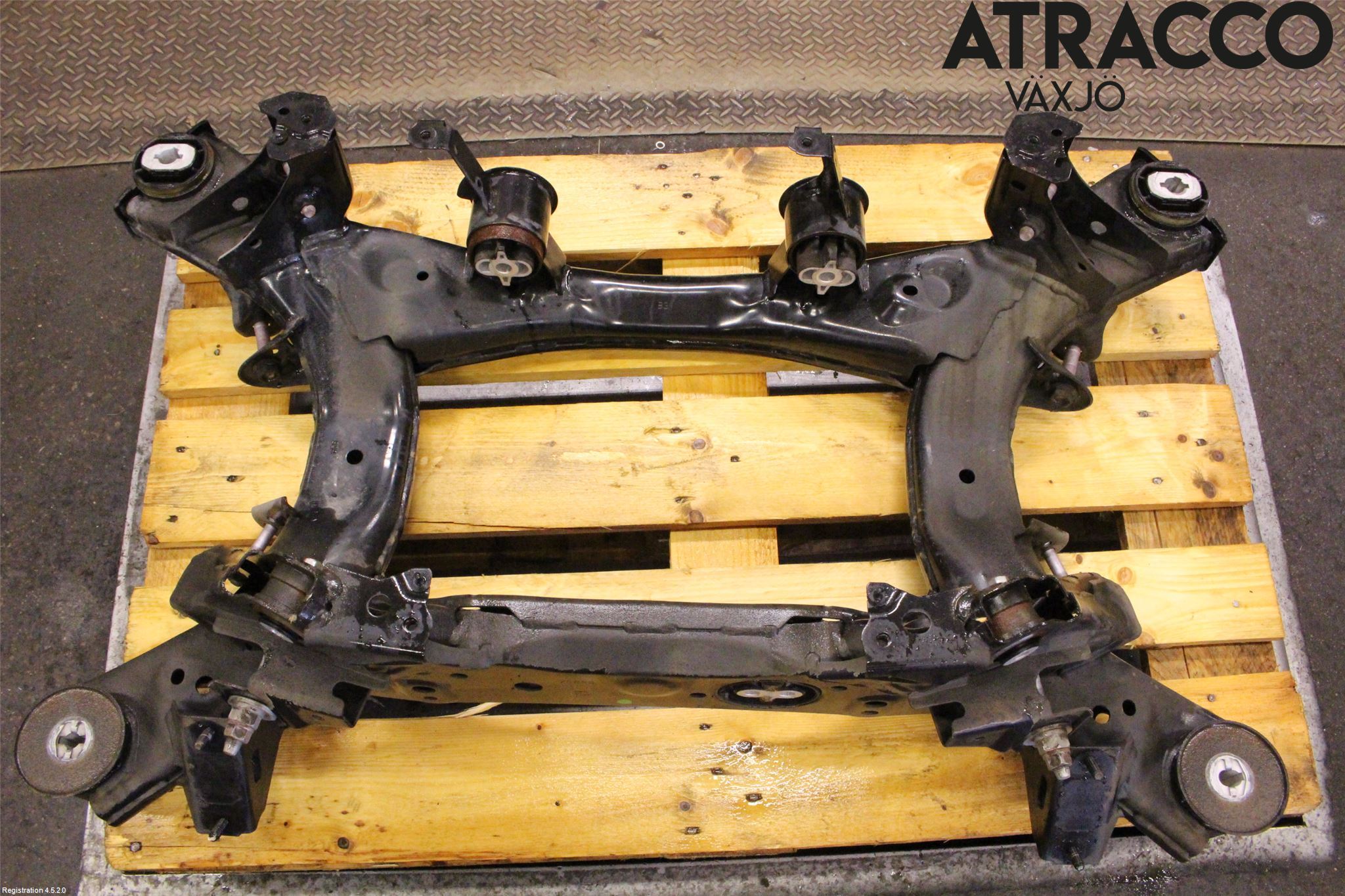 Mazda CX-60 22- Bakaksel Feste Travers-Ramme