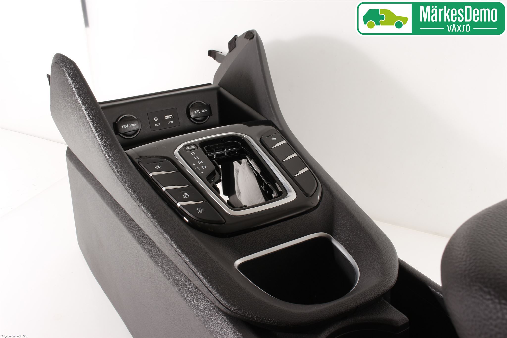 Hyundai IONIQ AE 17-22 Instrumentkonsoll Gulv