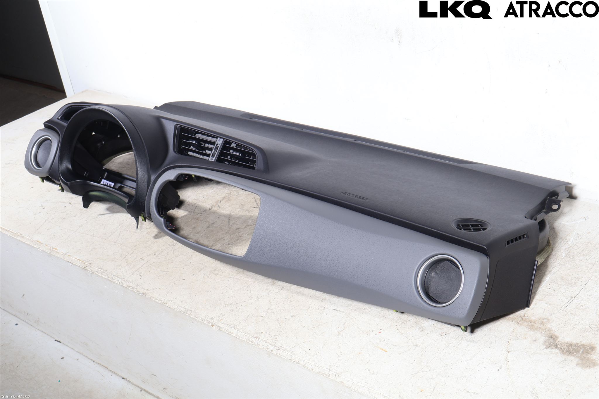 Toyota YARIS XP130 12-14 Dashbord