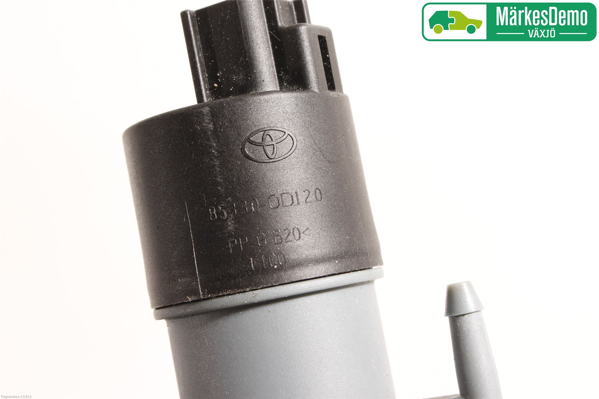 Toyota YARIS XP130 15-20 Spylerpumpe Frontrute