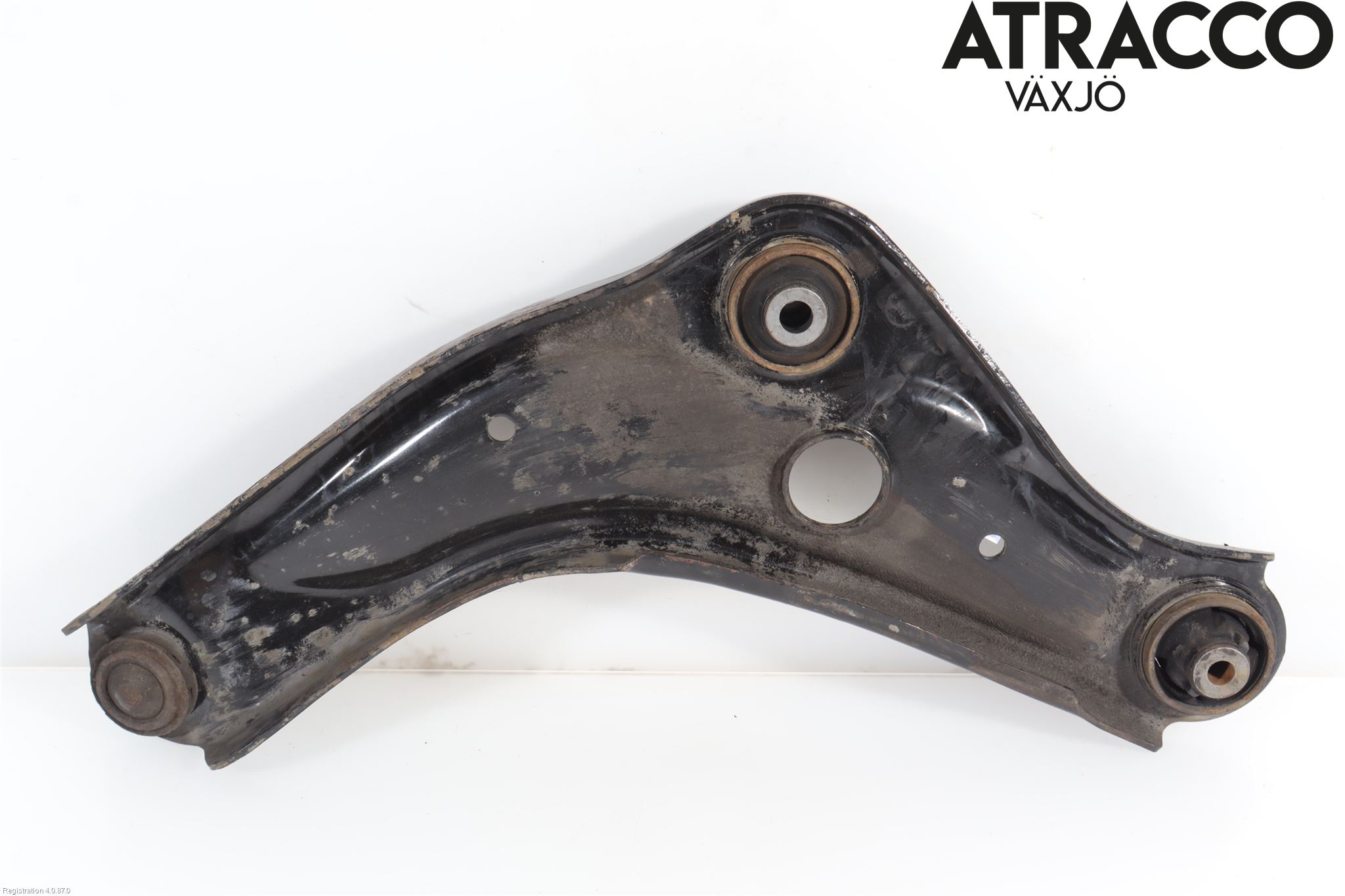 Nissan QASHQAI 14-17 Bærearm Foran Høyre Nedre