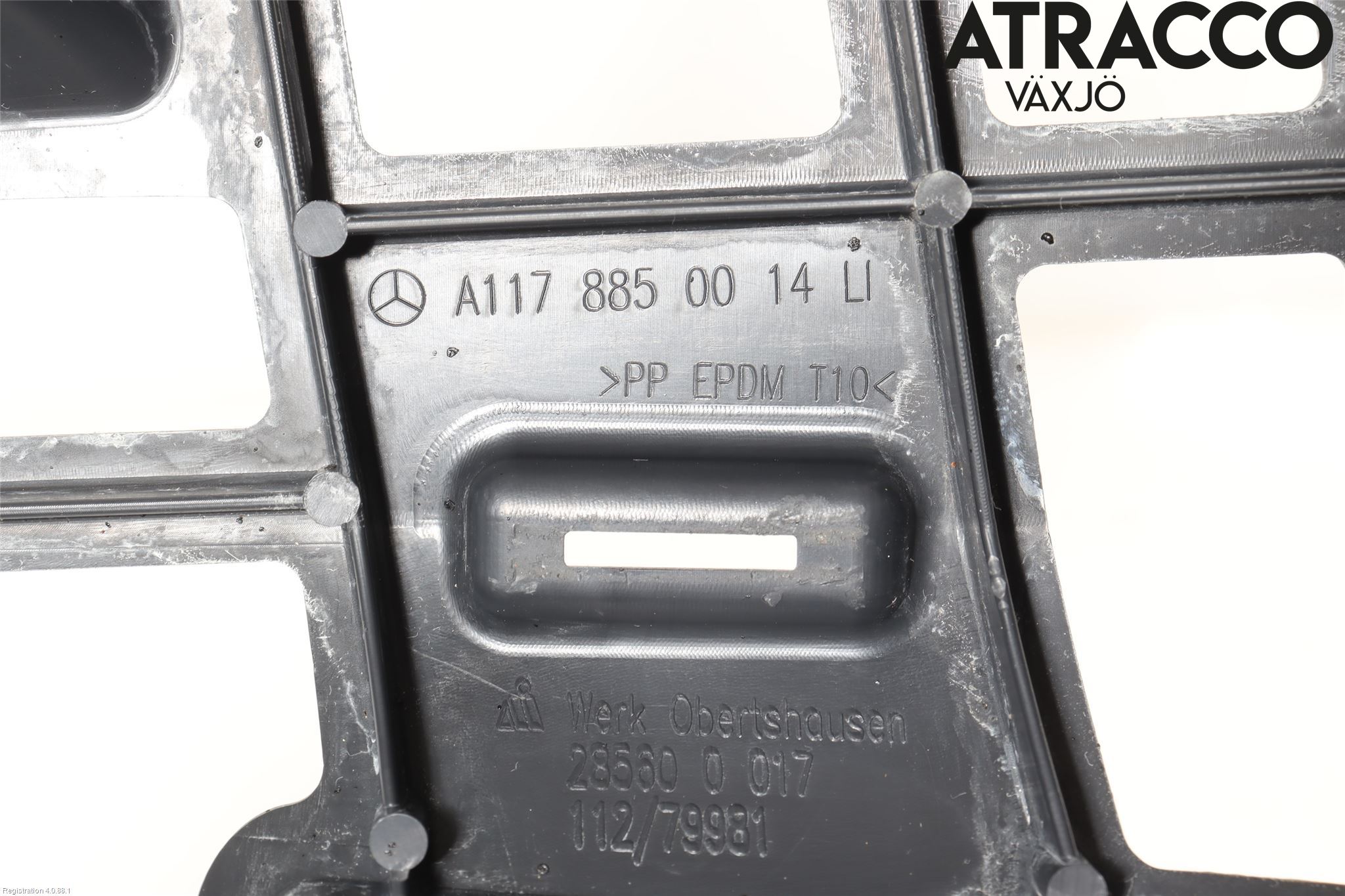 Mercedes-Benz MB CLA-KLASS (C117/X117) 13-19 Støtfangerfeste Bak Venstre