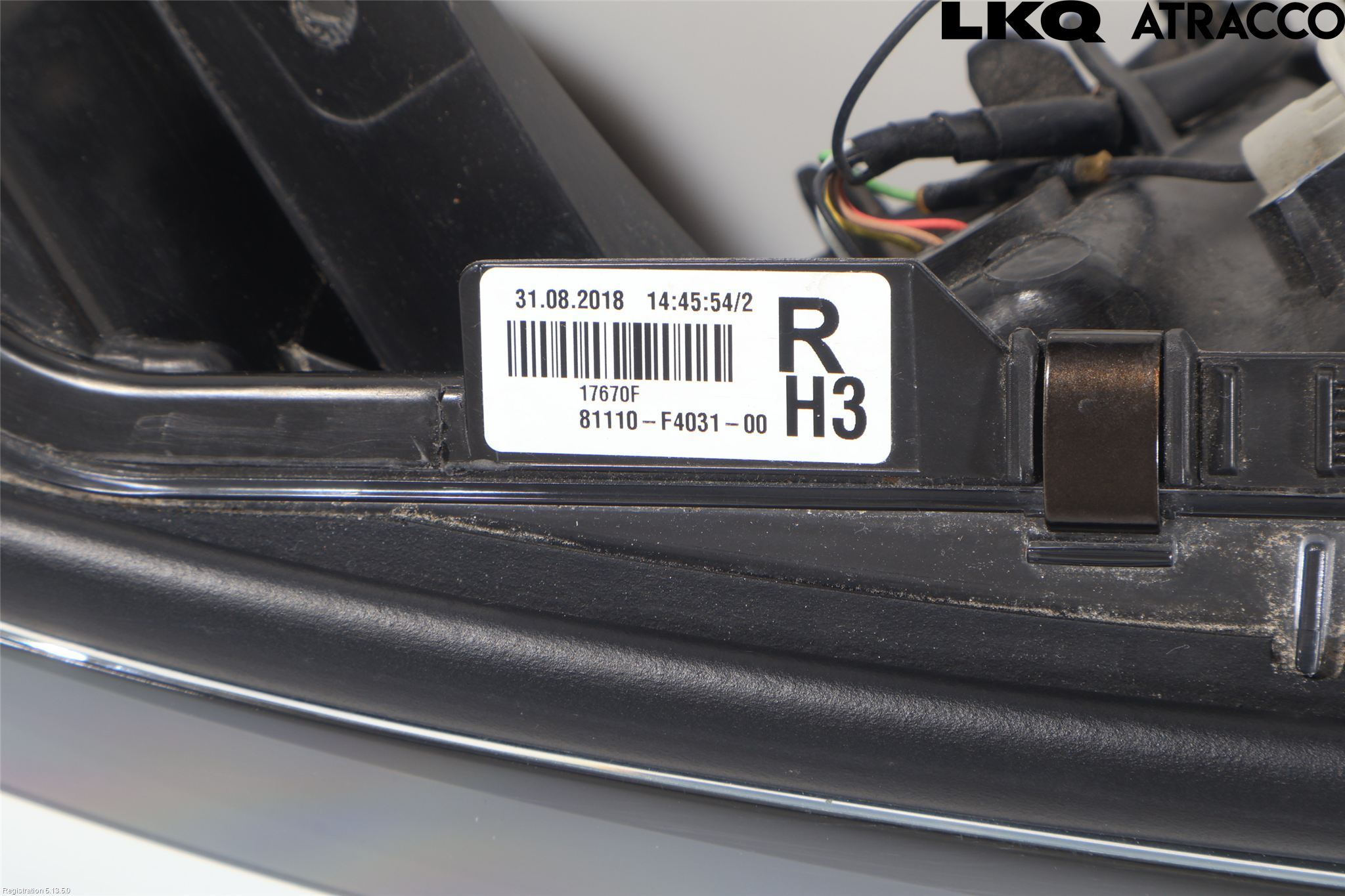 Toyota C-HR 16-23 Frontlykt Høyre