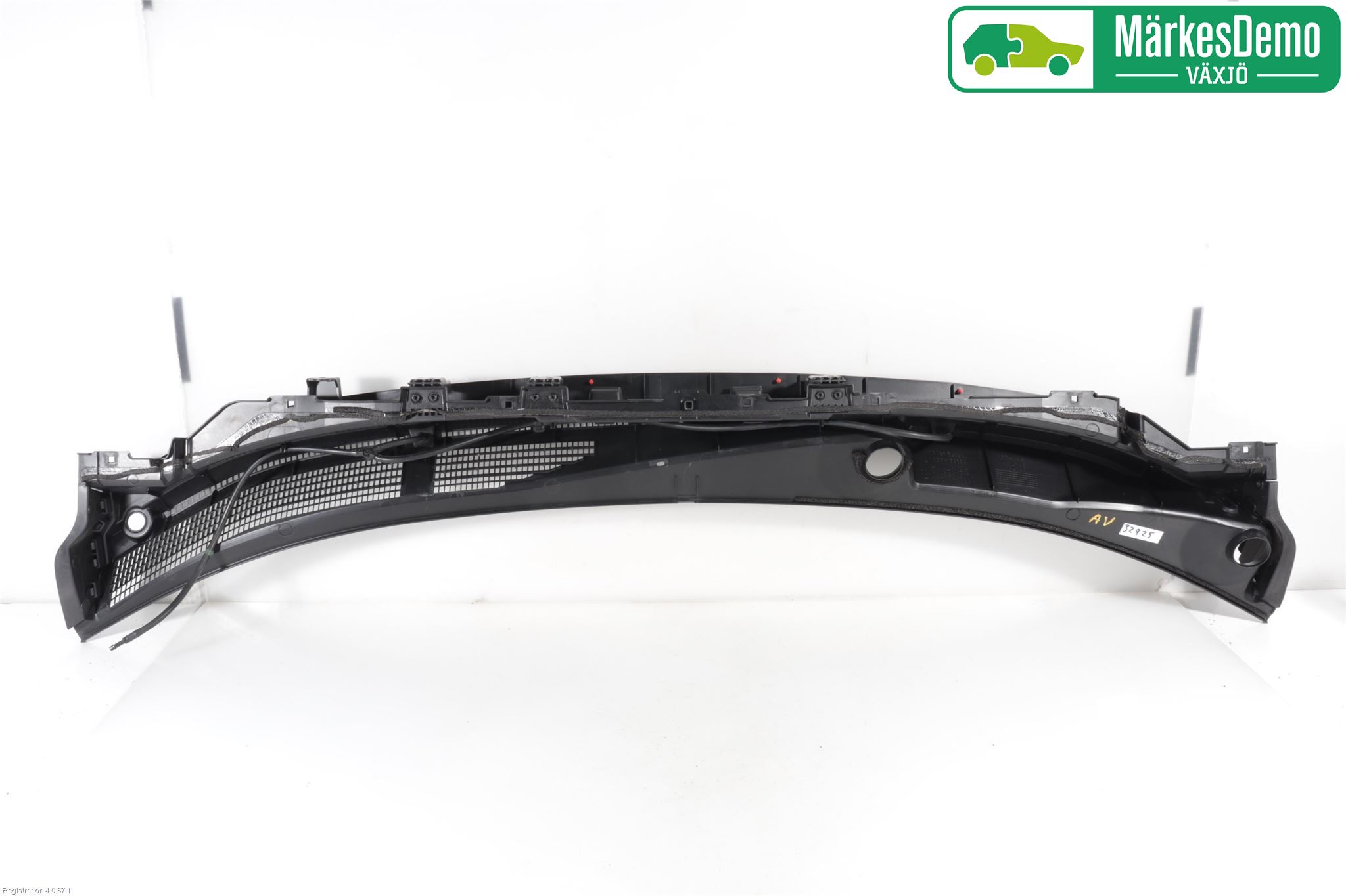 Nissan X-TRAIL 14-21 Visker Deksel-Grill-Under Frr