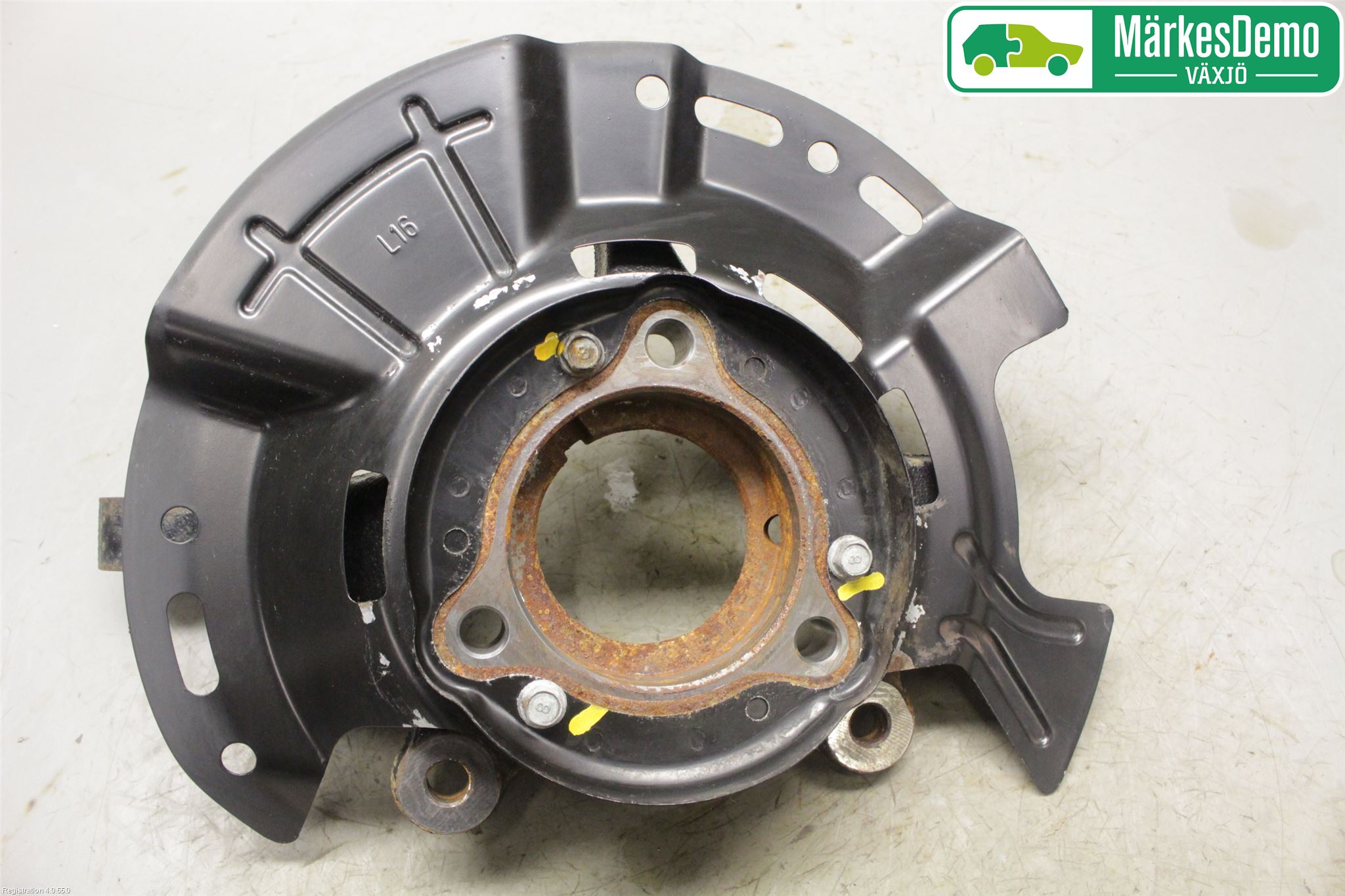Hyundai i30 PD 17- Spindel Vf