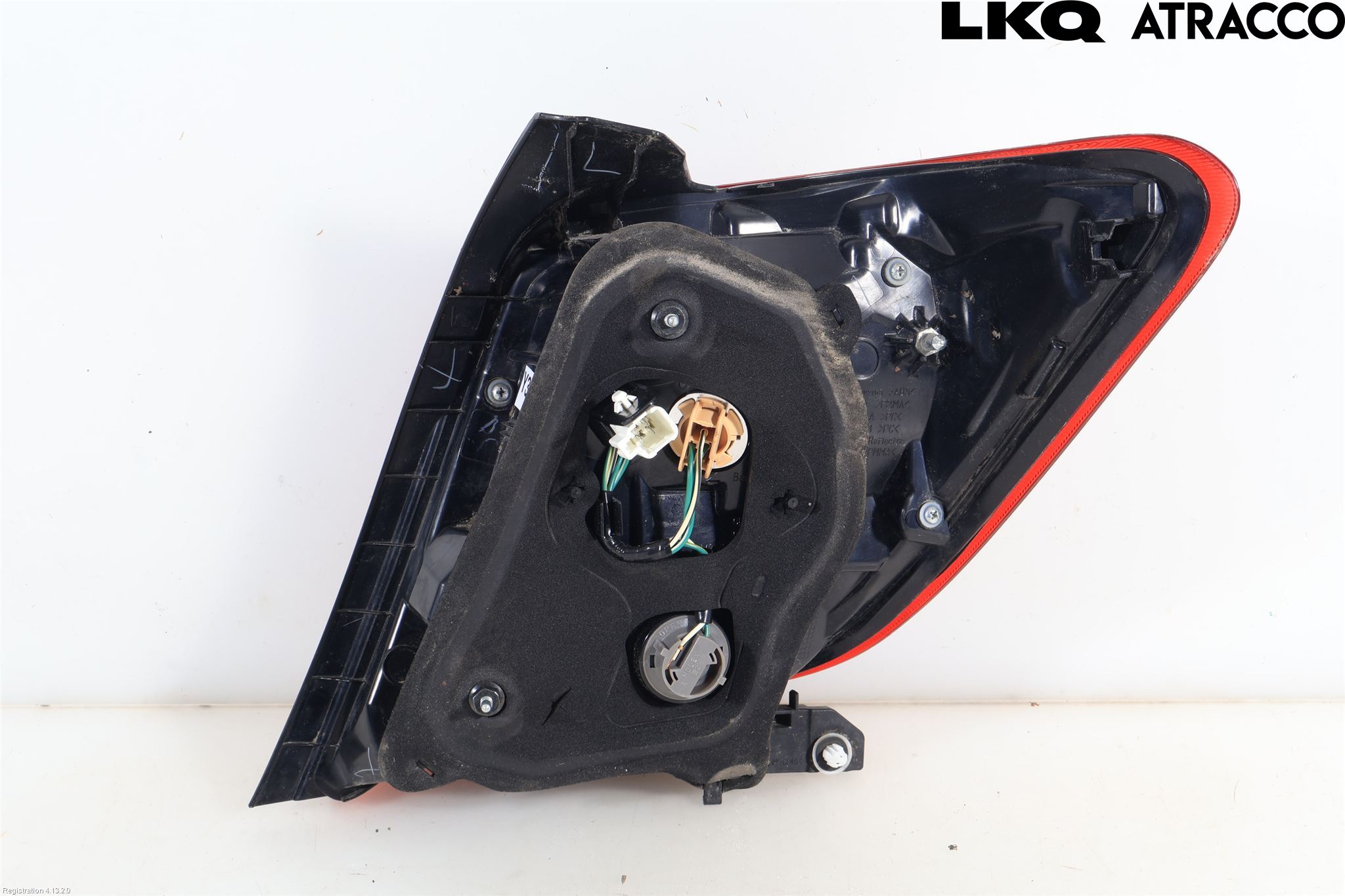 Toyota YARIS XP130 15-20 Baklykt Venstre