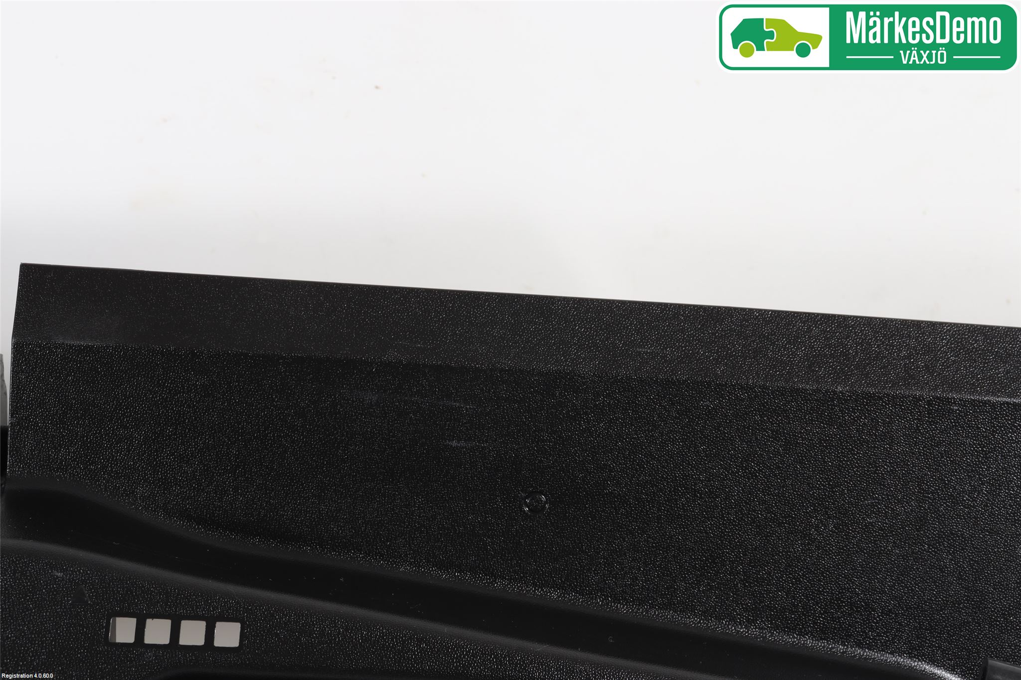 Mazda 3 IV 19- Visker Deksel-Grill-Under Frr