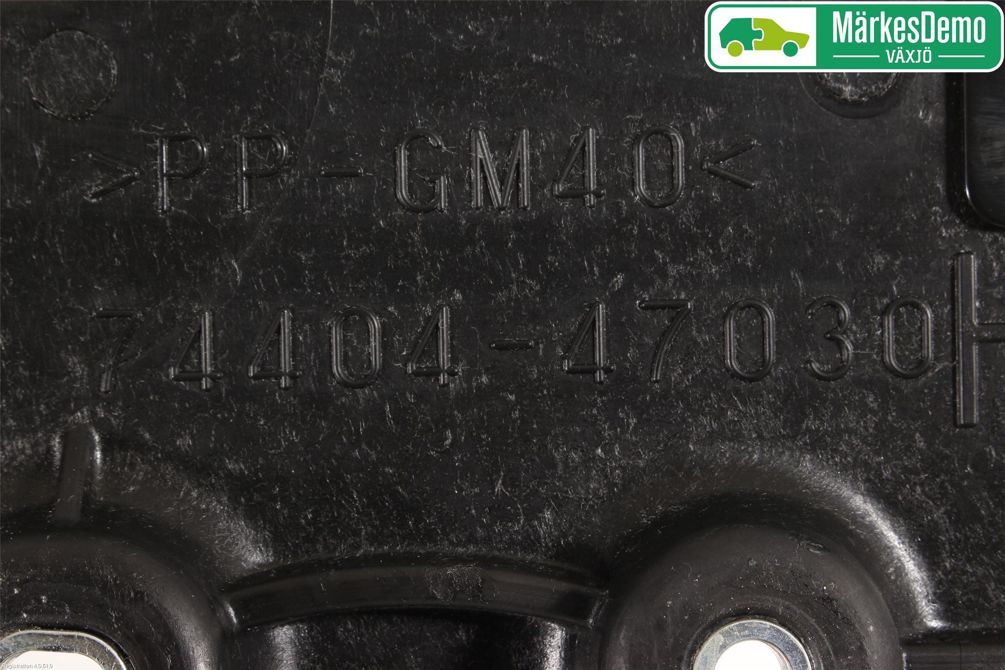 Toyota C-HR 16-23 Batterikasse - Feste - Holder