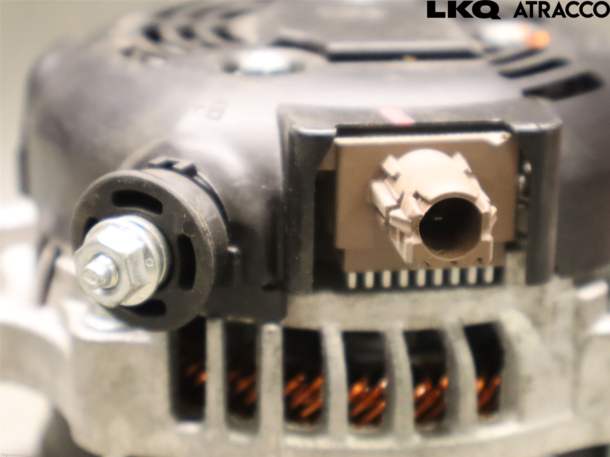 Toyota YARIS XP130 12-14 Dynamo