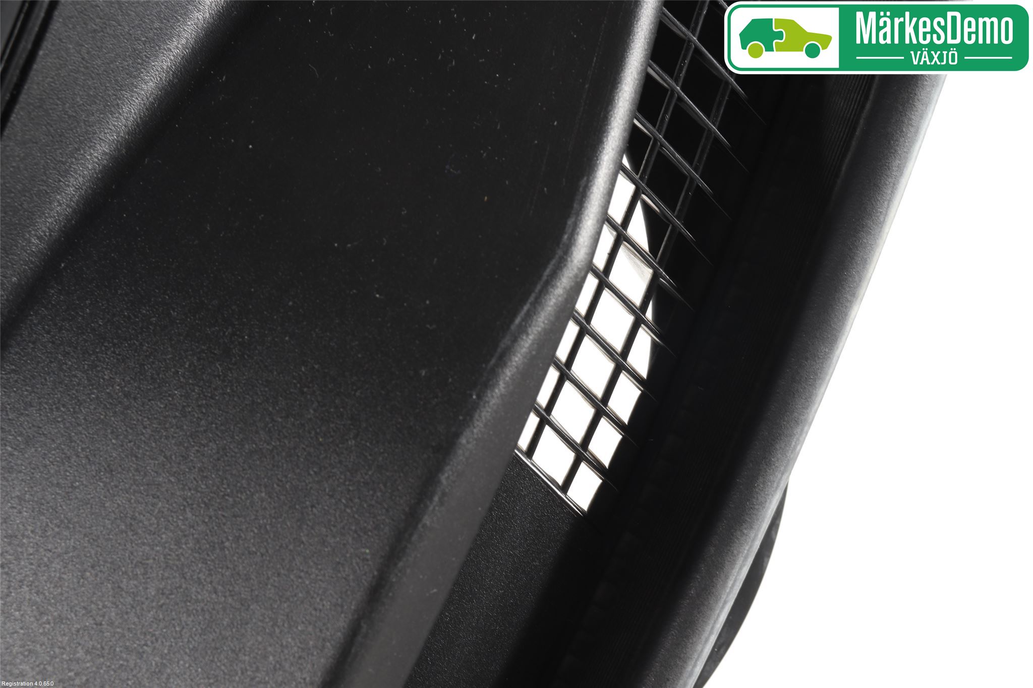 Suzuki SWIFT 17-24 Visker Deksel-Grill-Under Frr