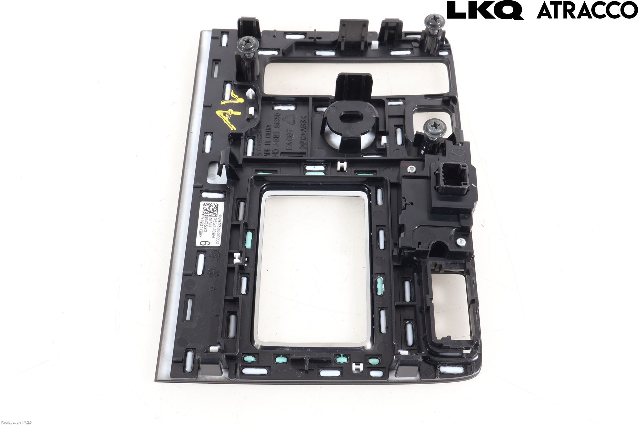 Mazda CX-60 22- Instrumentkonsoll Midt
