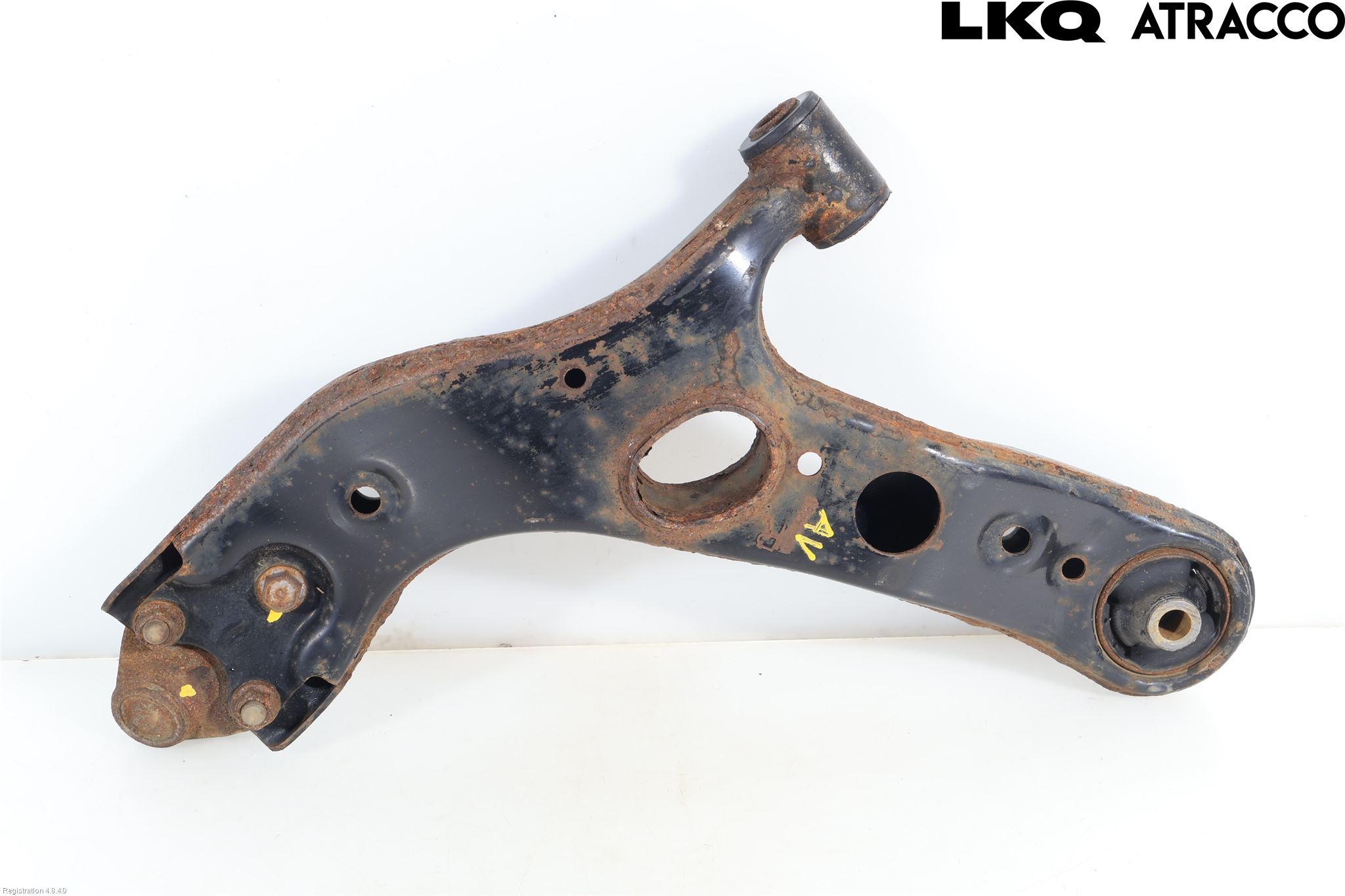 Lexus NX 300h 15-21 Bærearm Foran Høyre Nedre