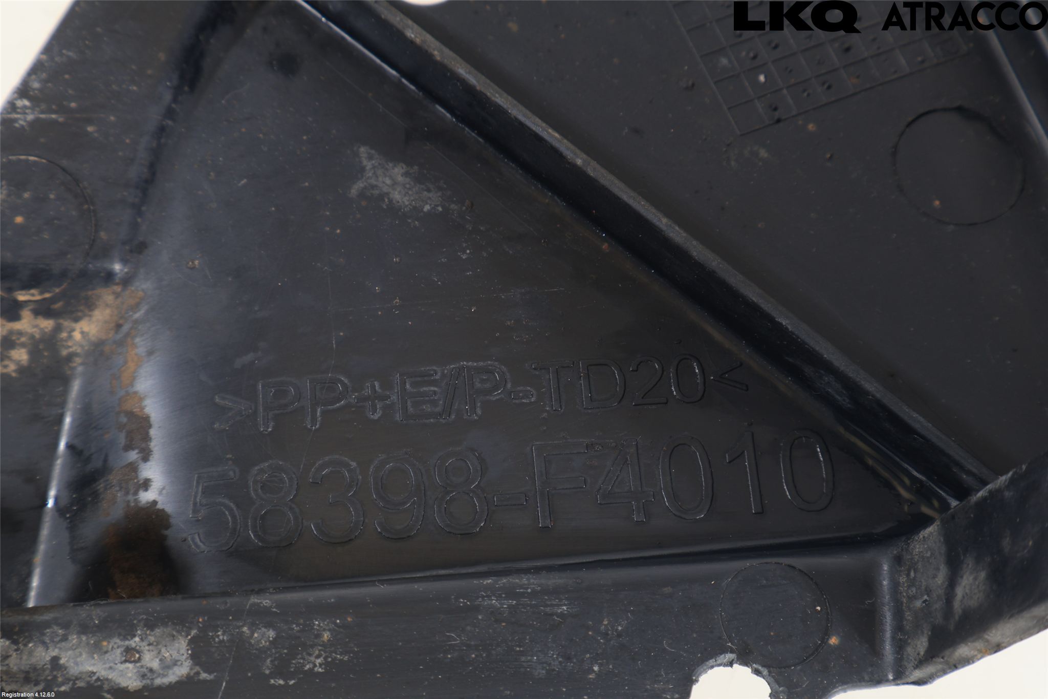 Toyota C-HR 16-23 Bunnplate U Motor-Gear-Dørk