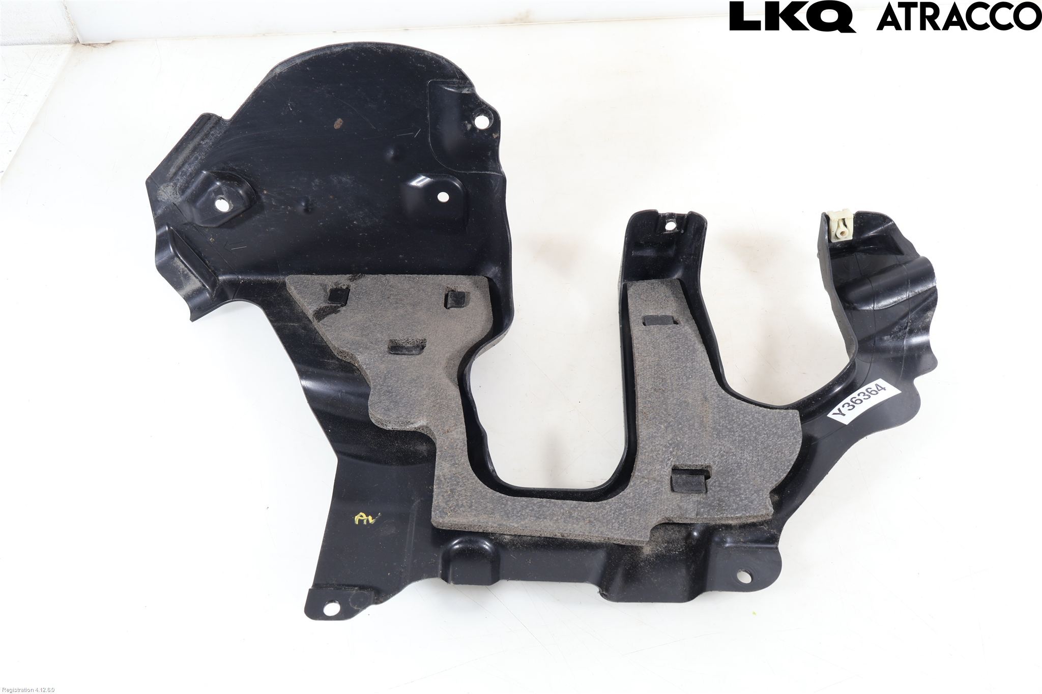 BMW 5 G30/G31/F90 17-23 Bunnplate U Motor-Gear-Dørk