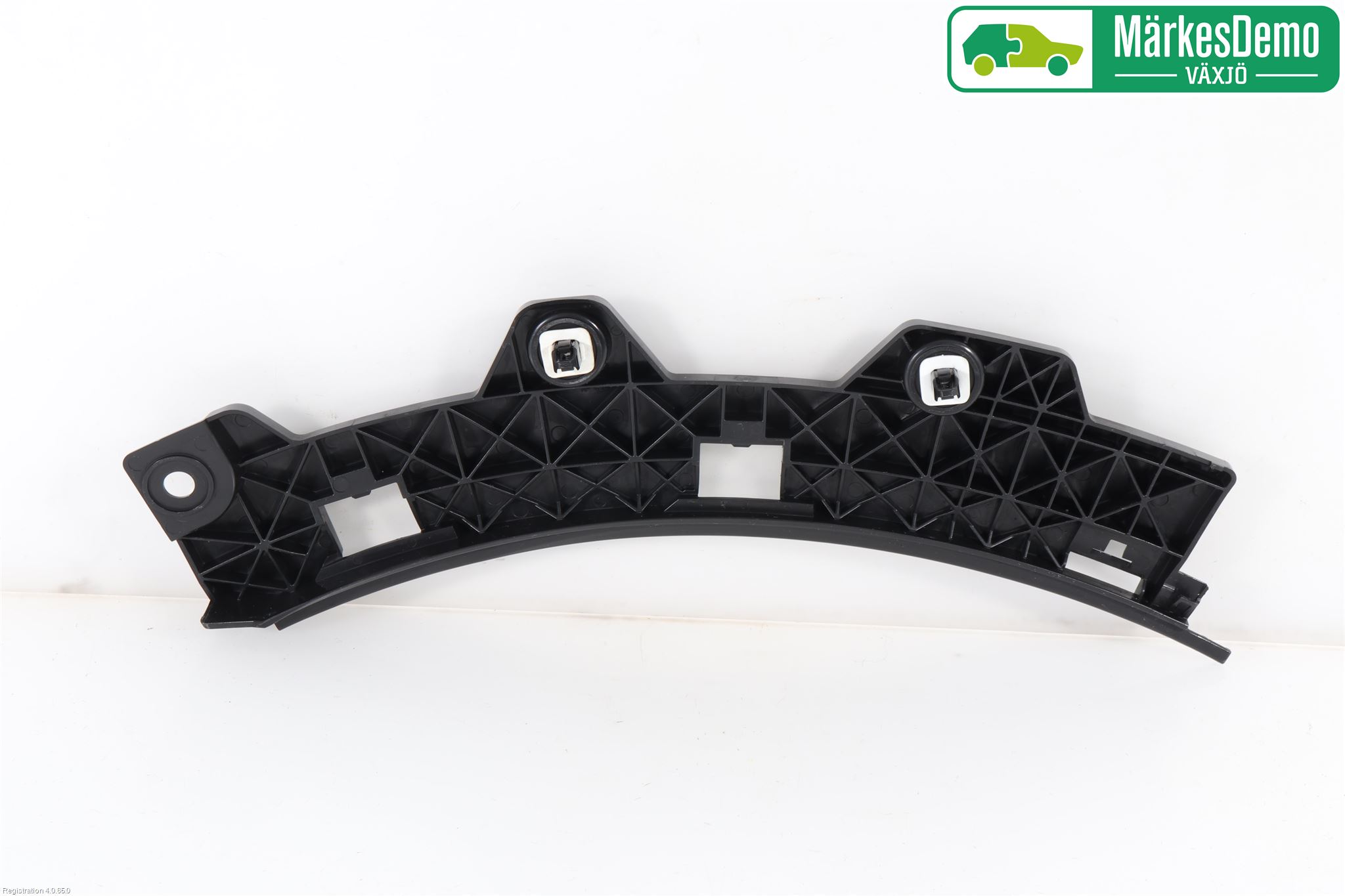 Mazda CX-3 Frontskjermfeste Venstre