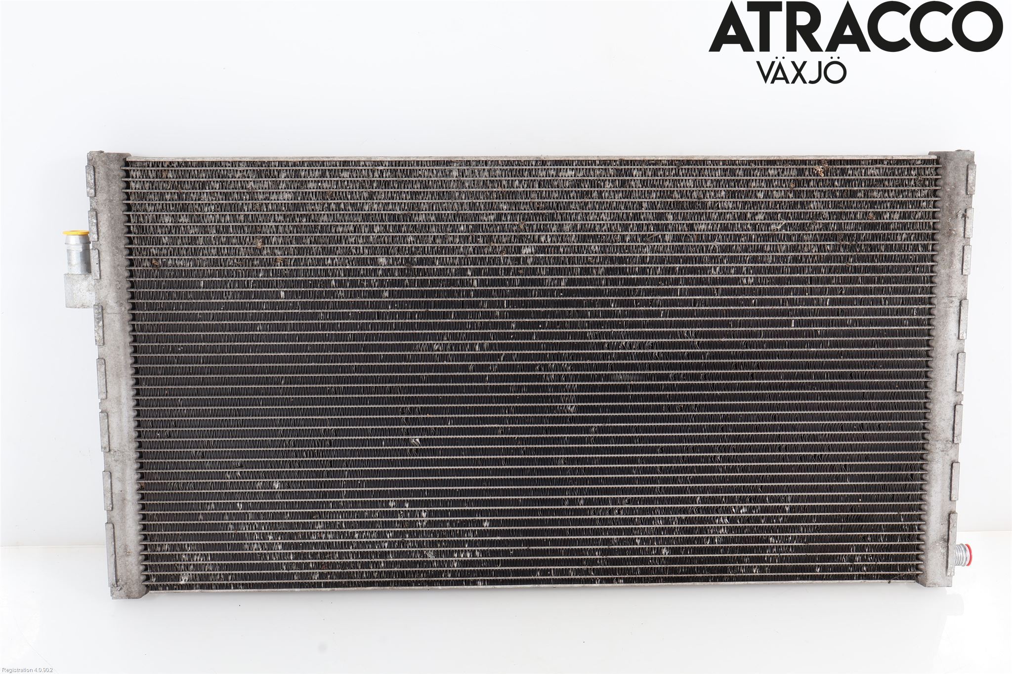 BMW 5 F10/F11/F18 09-17 Radiator Automat