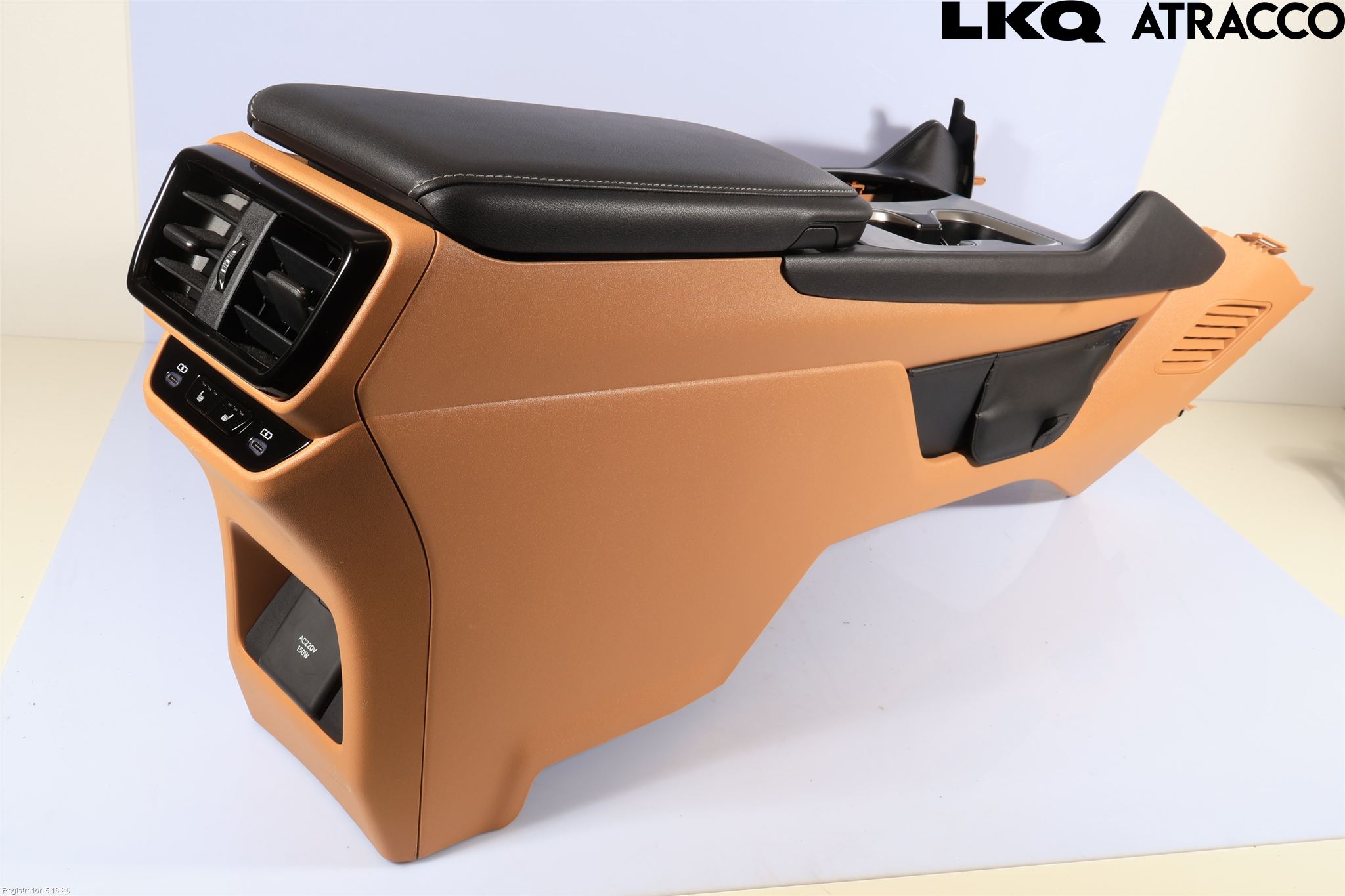 Lexus RZ 23- Instrumentkonsoll Gulv