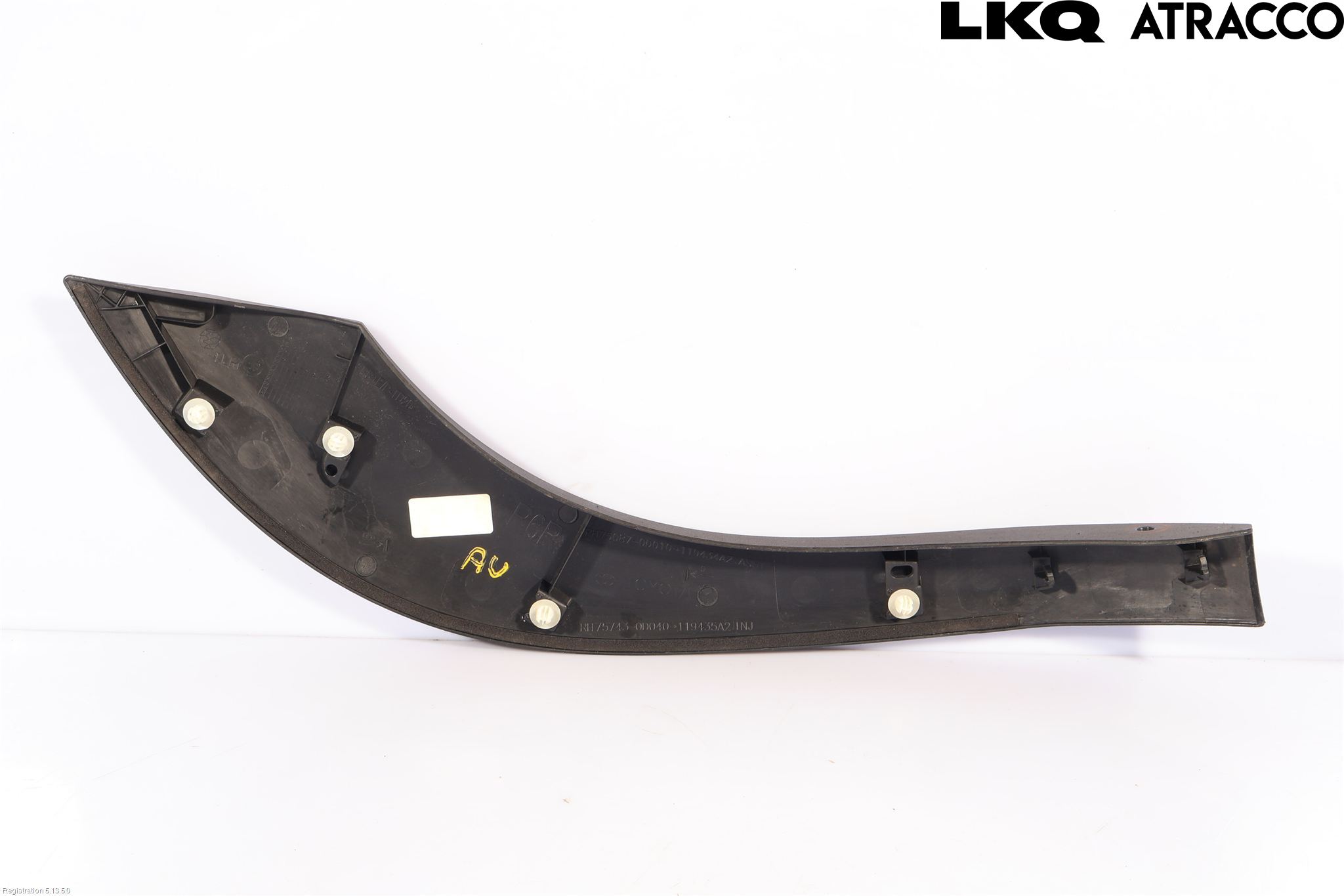 Toyota YARIS CROSS XP21 21- Skjerm Bredder