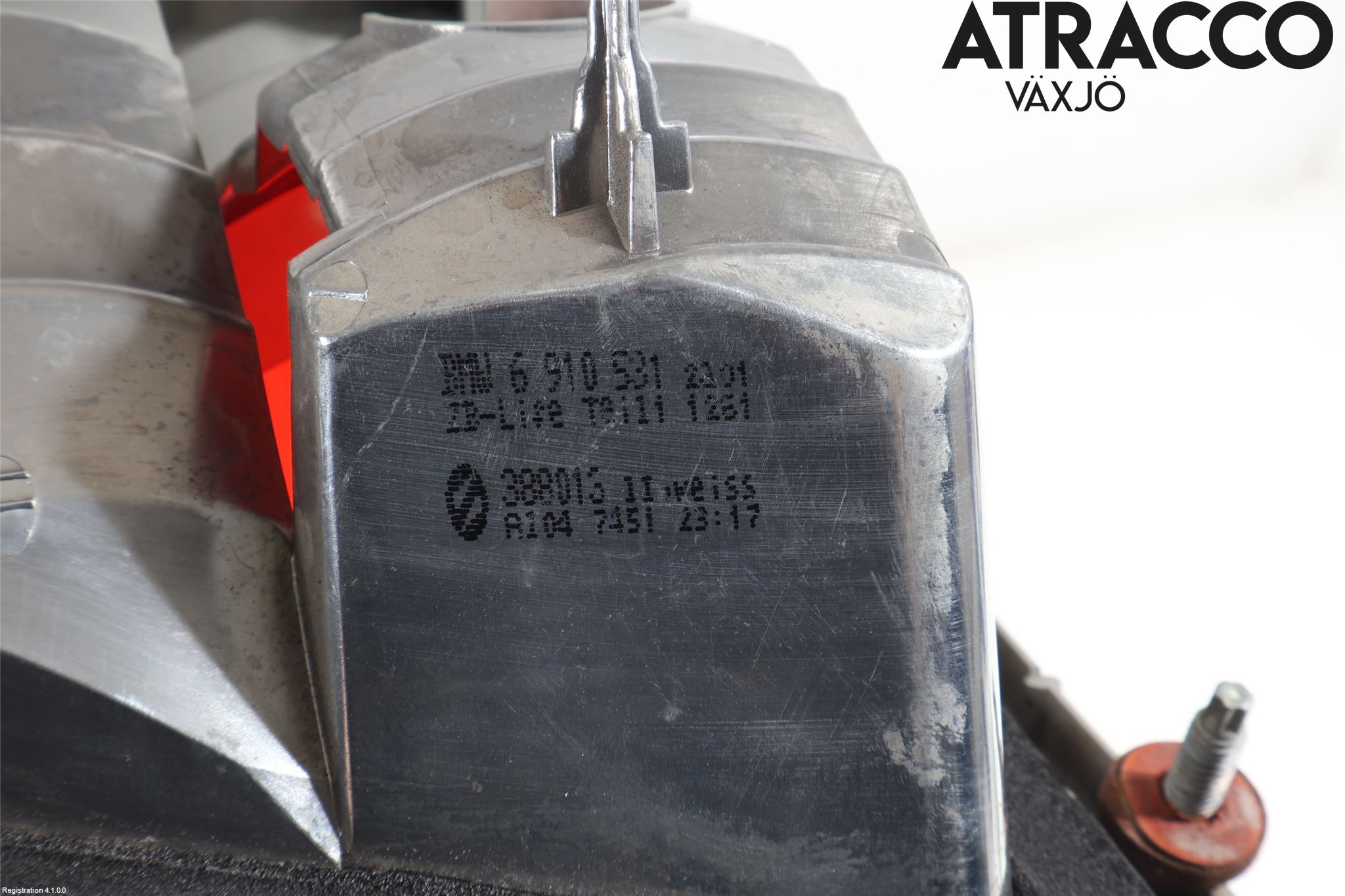 BMW 3 E46      98-05 Baklykt Venstre