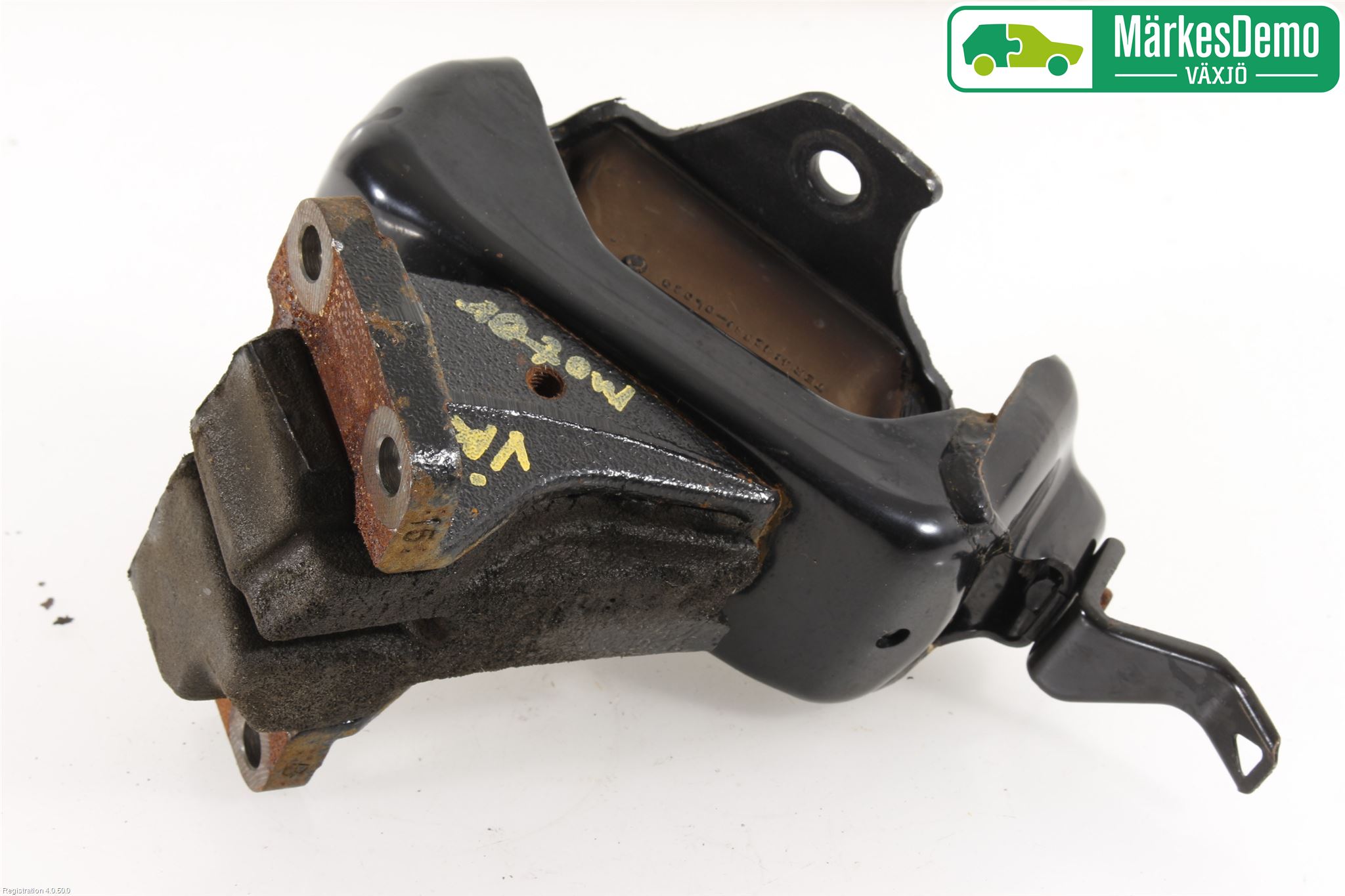 Toyota HILUX 16- Motor Feste Stål-Alu