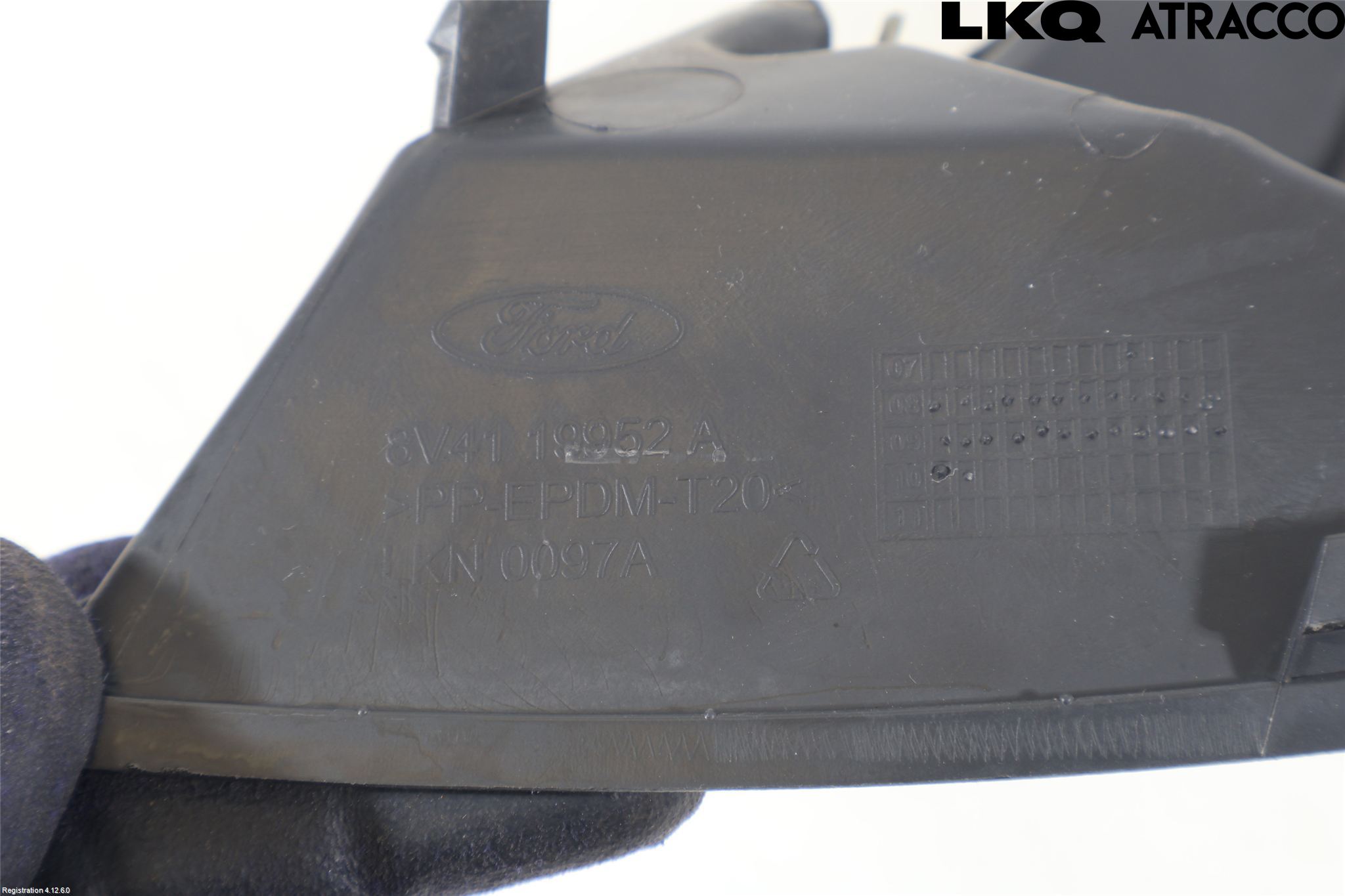Ford KUGA 08-12 Frontlykt Kurve-Tåkelys Ramme