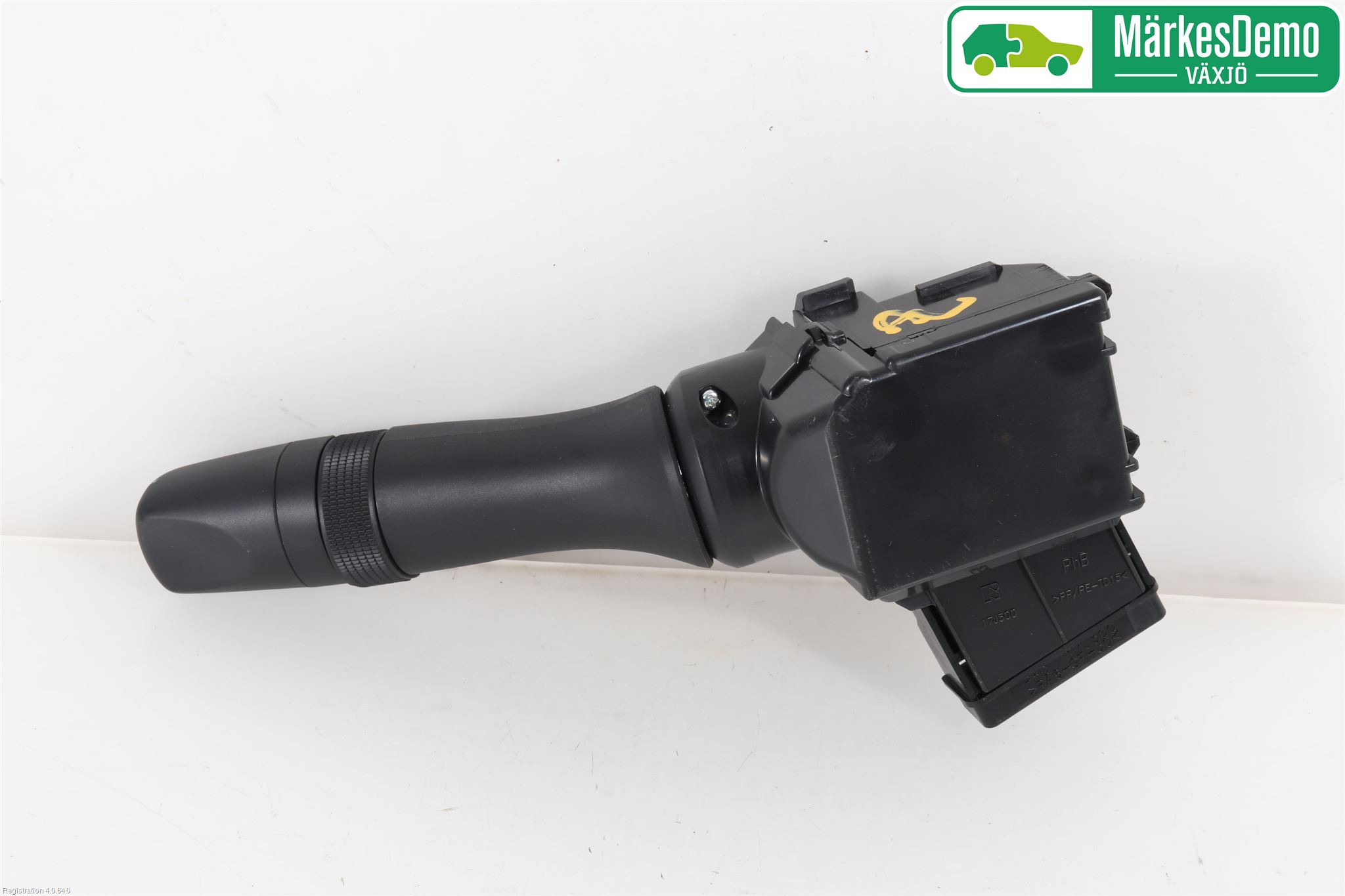 Suzuki SWIFT 17-24 Bryter Ratt Visker - Spyler