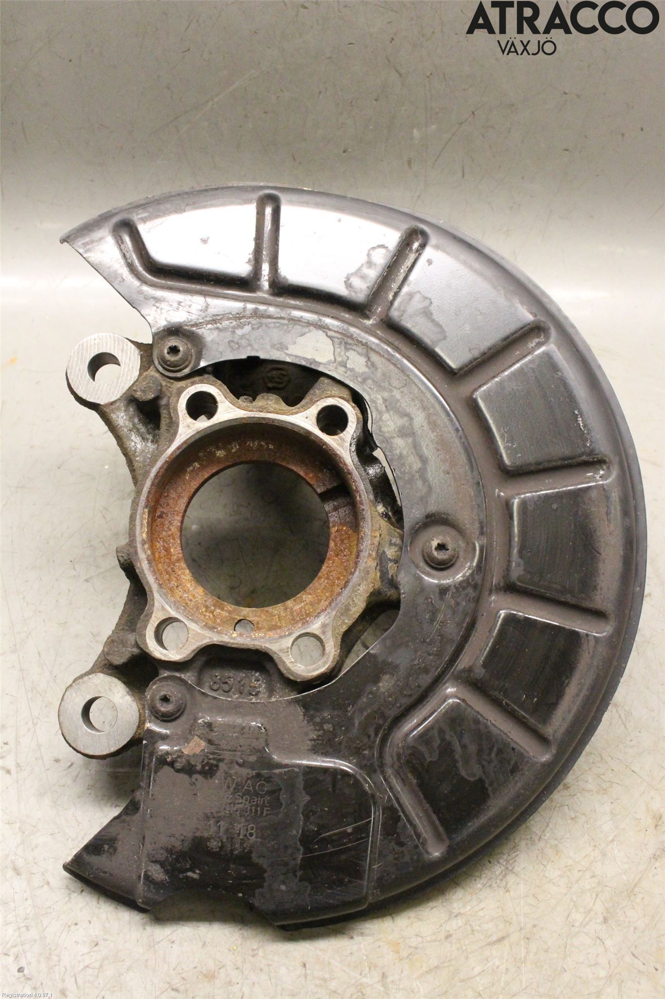 Volkswagen VW CADDY 16-20 Spindel Vf