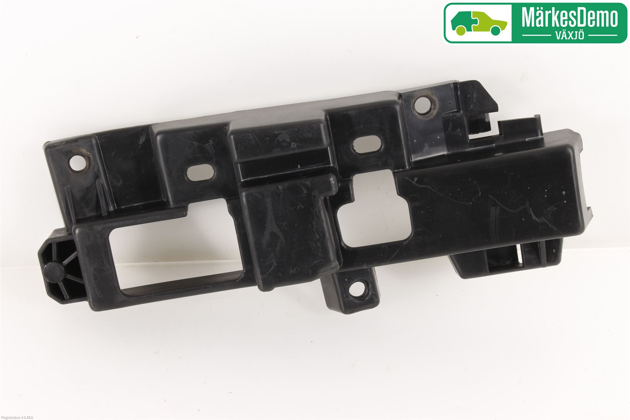 Toyota AYGO 06-14 Frontlykt Venstre