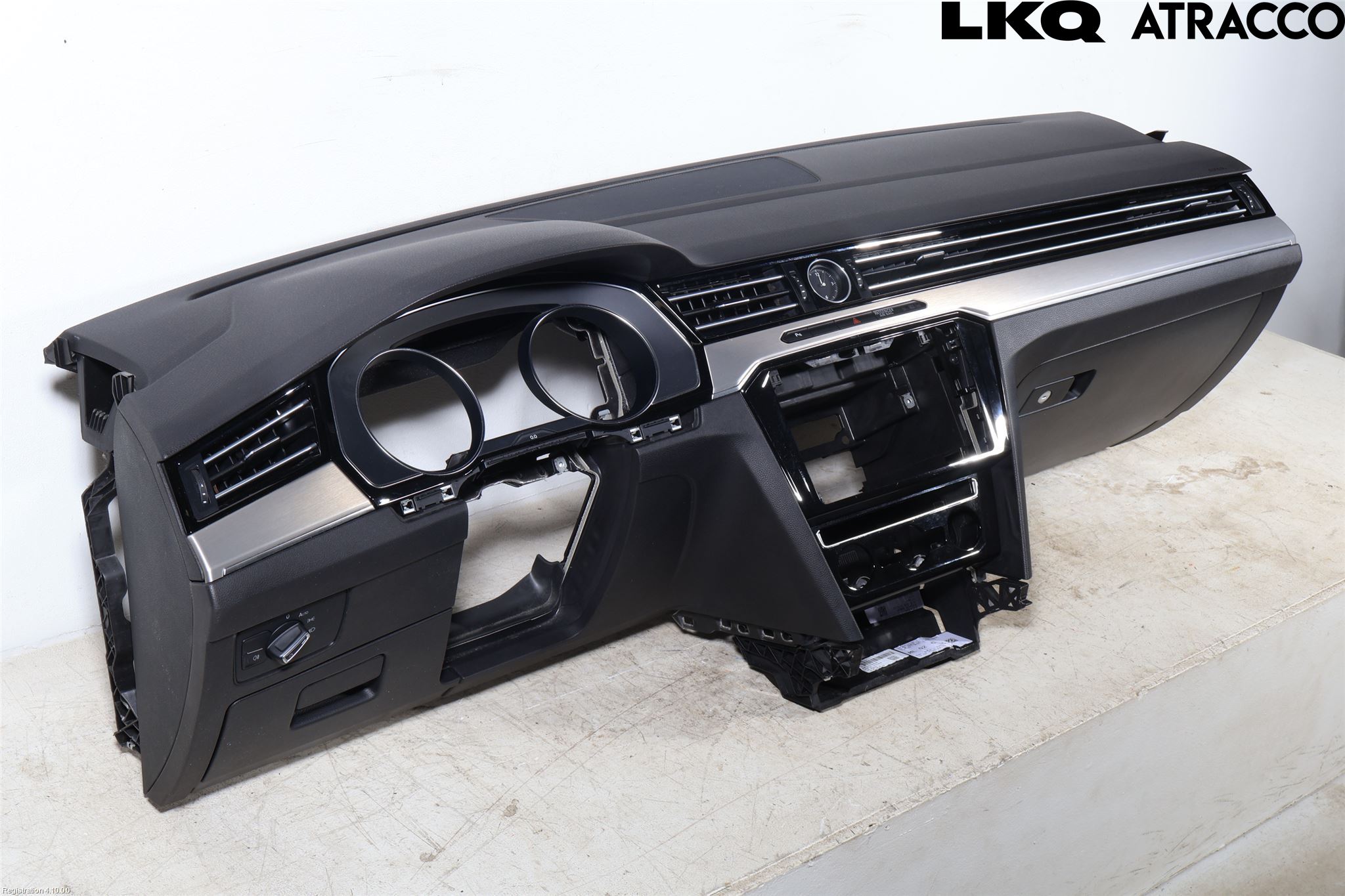 Volkswagen VW PASSAT 15-19 Dashbord