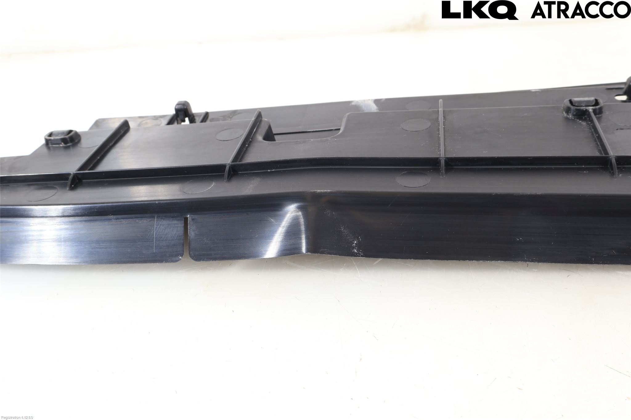 Toyota RAV4 19- Luftstyring Front