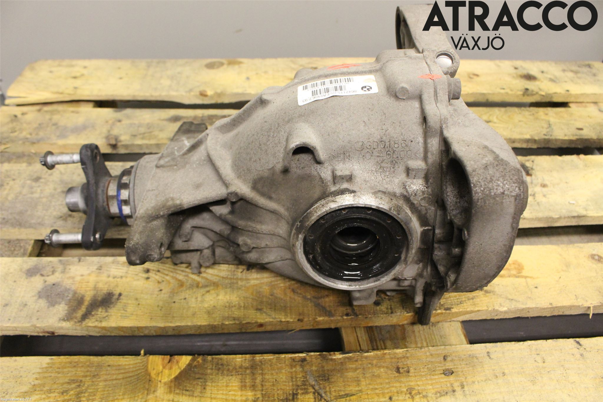 BMW 5 G30/G31/F90 17-23 Bakaksel Kardang Bak -Diff