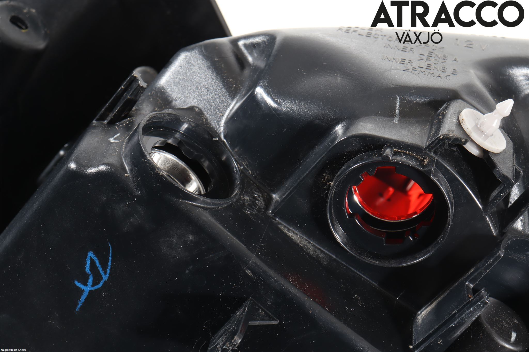 Mazda 2 (DJ) 15-22 Baklykt Venstre