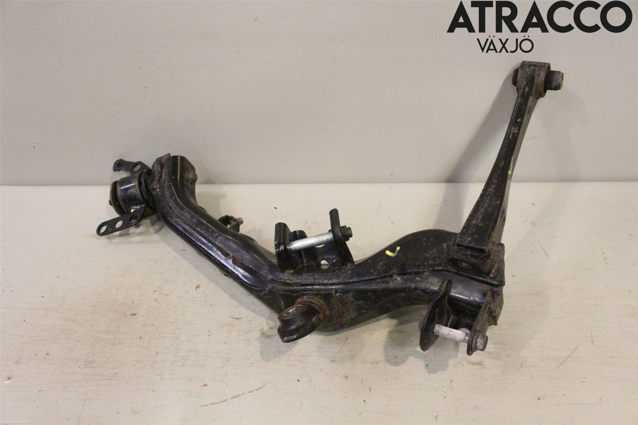 Toyota AVENSIS 07-08 Bærearm Bak Venstre
