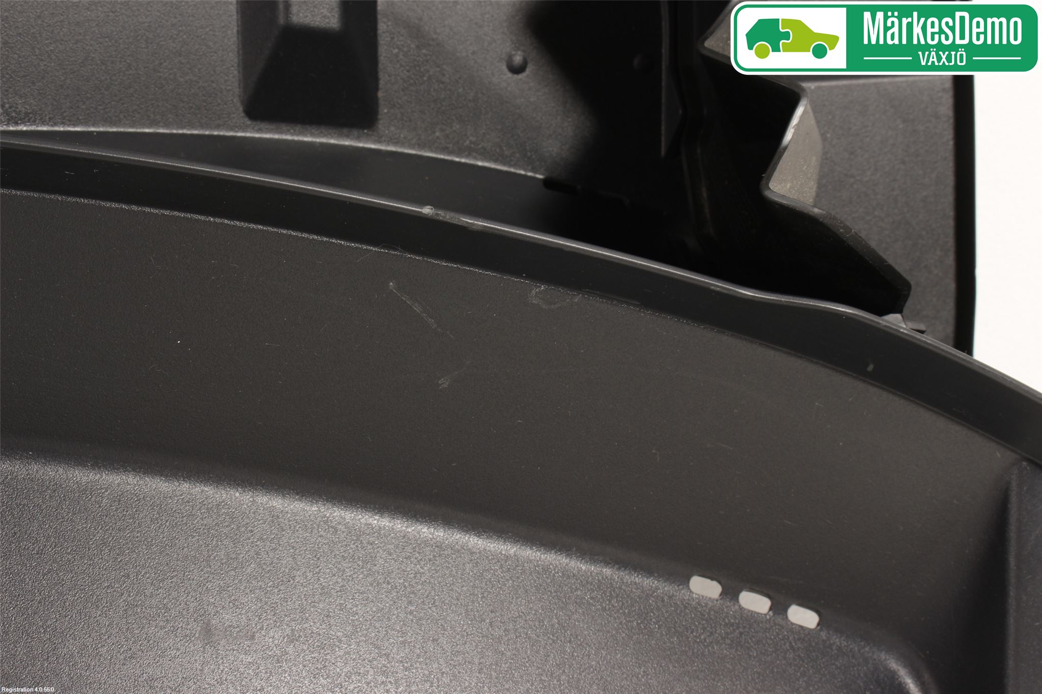 Toyota C-HR 16-23 Visker Deksel-Grill-Under Frr