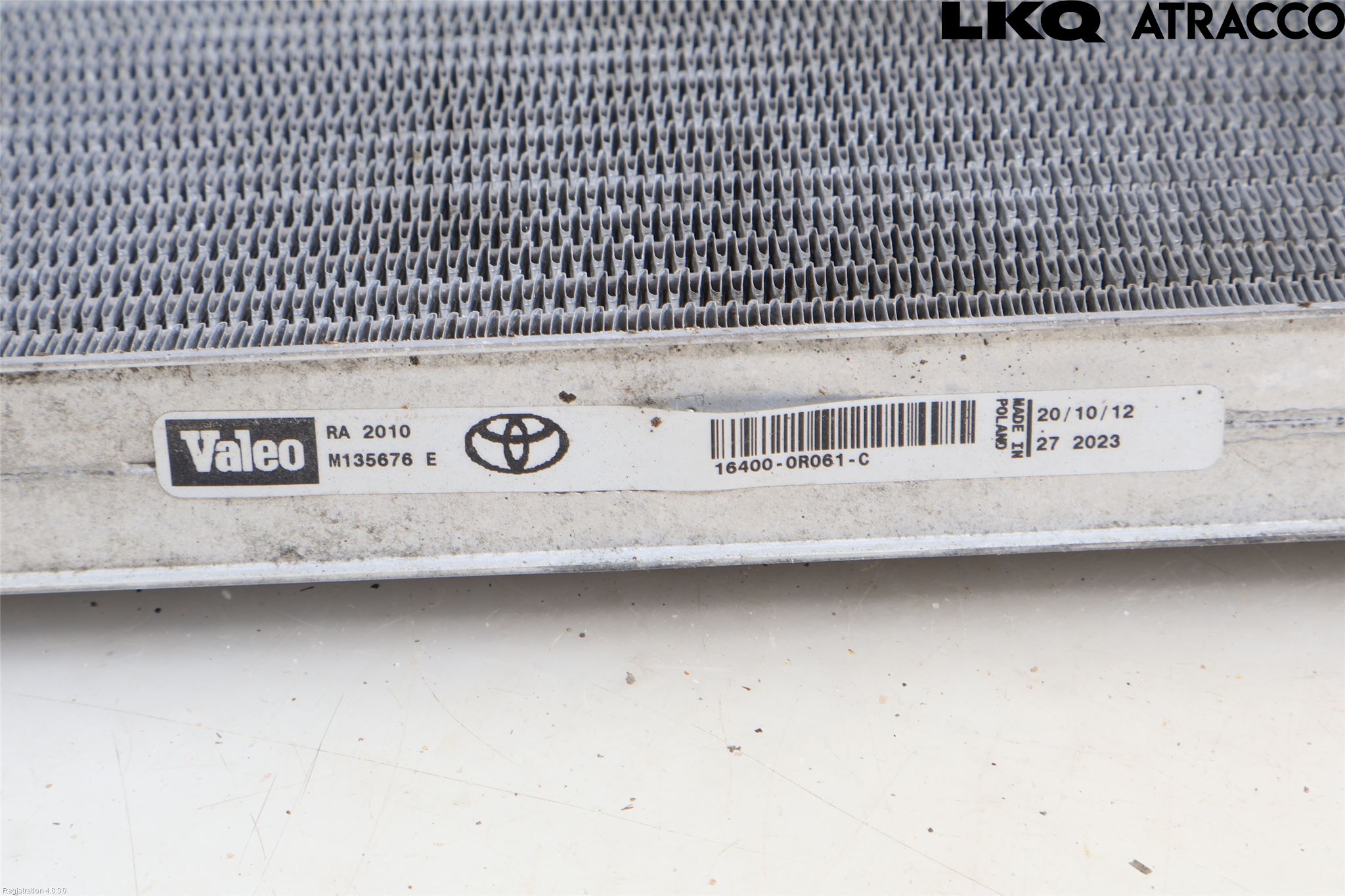 Toyota AVENSIS 09-15 Radiator Manuell