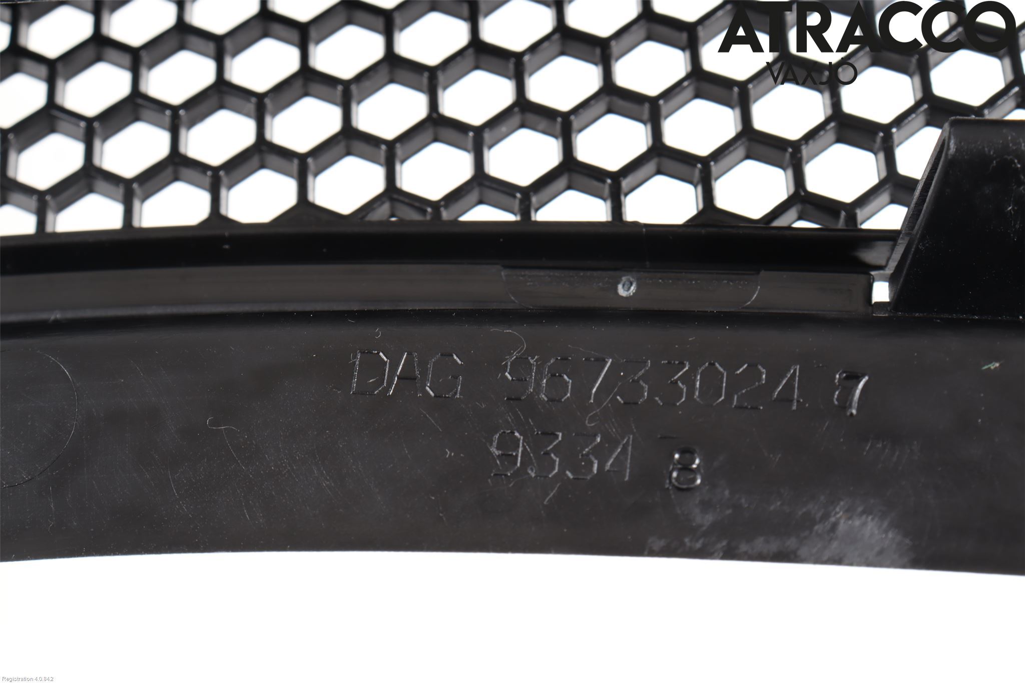 Peugeot 208 12-15 Visker Deksel-Grill-Under Frr